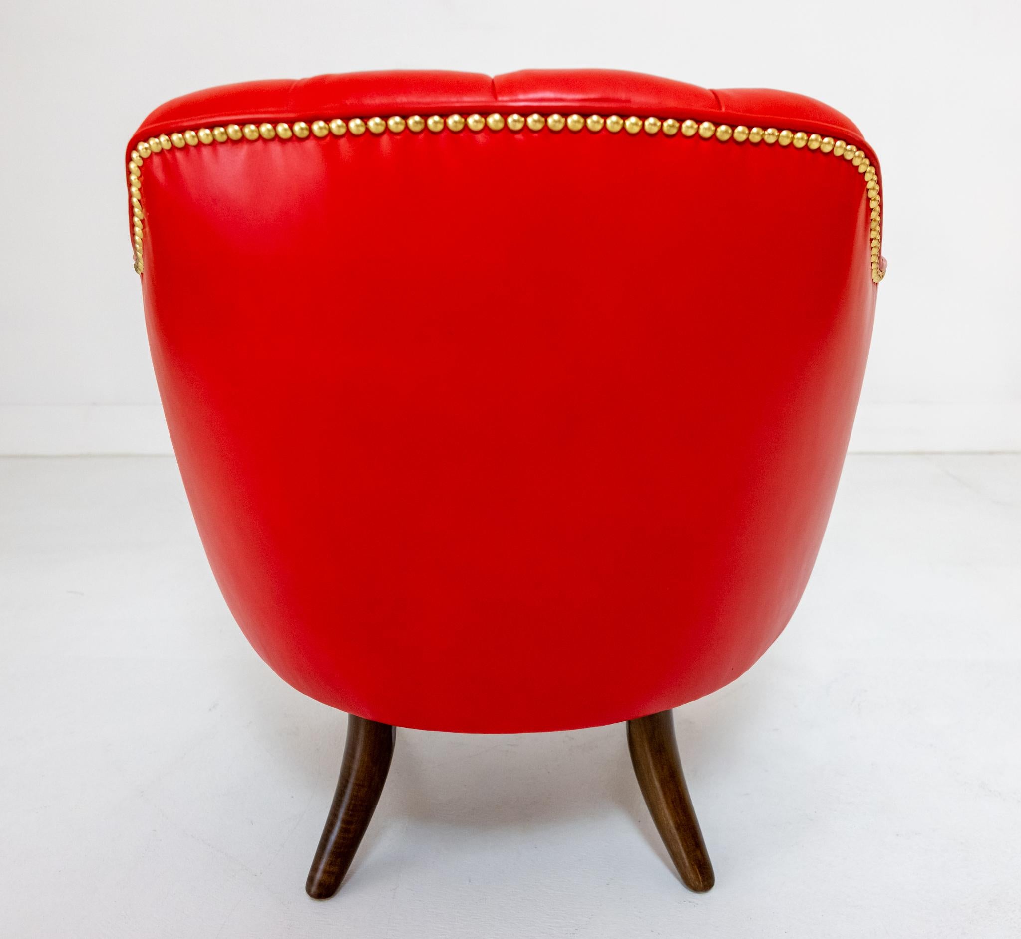 Mid-20th Century Set of Four Leather Upholstered Tub Chairs