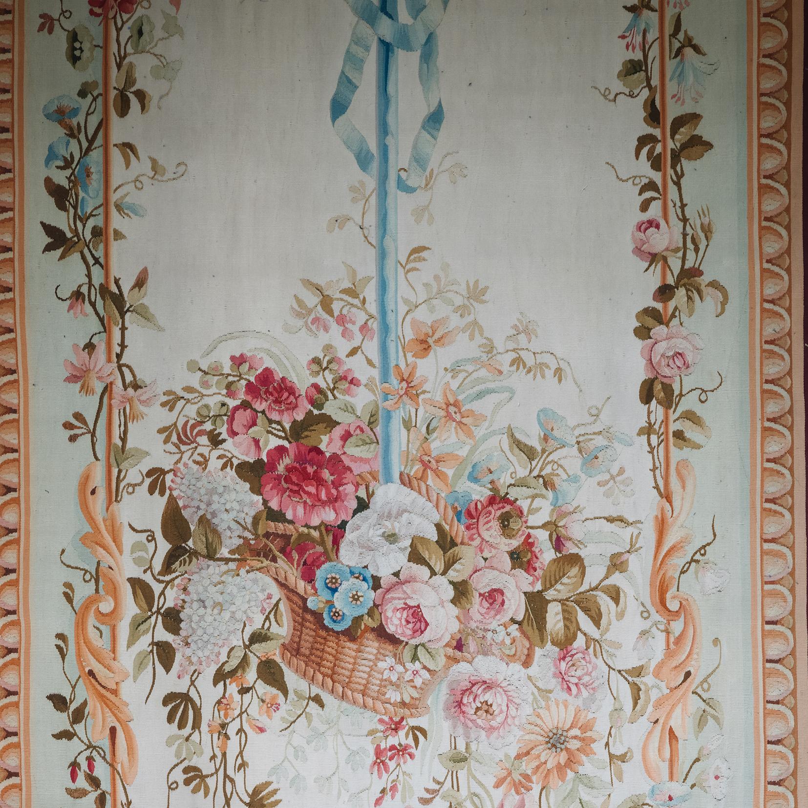 A Set of Four Massive Aubusson Tapestry Entre-Fenêtres For Sale 4