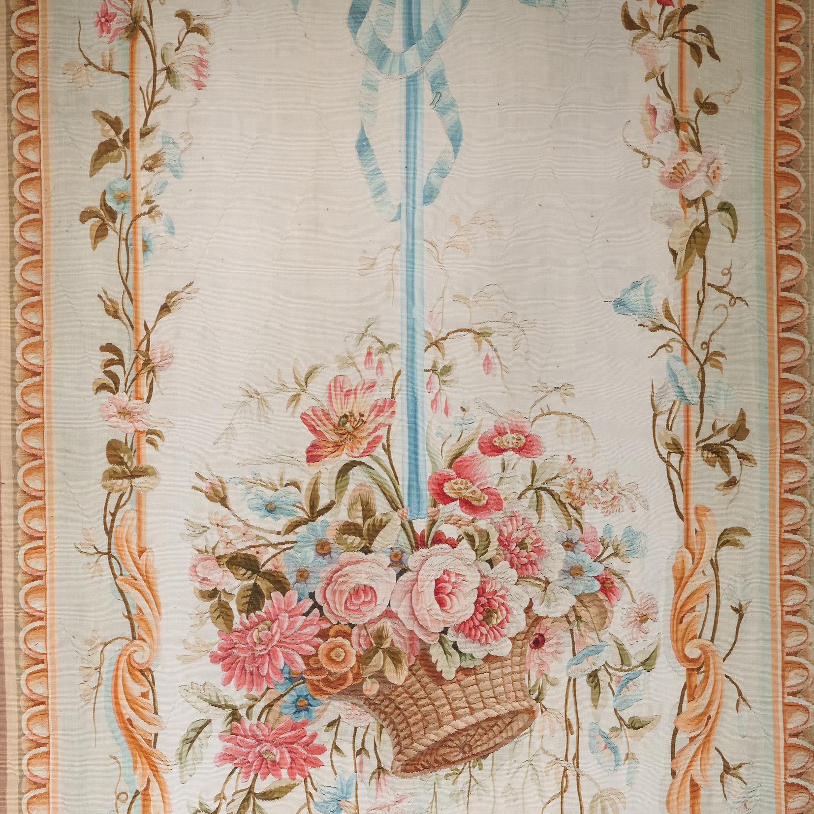 A Set of Four Massive Aubusson Tapestry Entre-Fenêtres For Sale 2