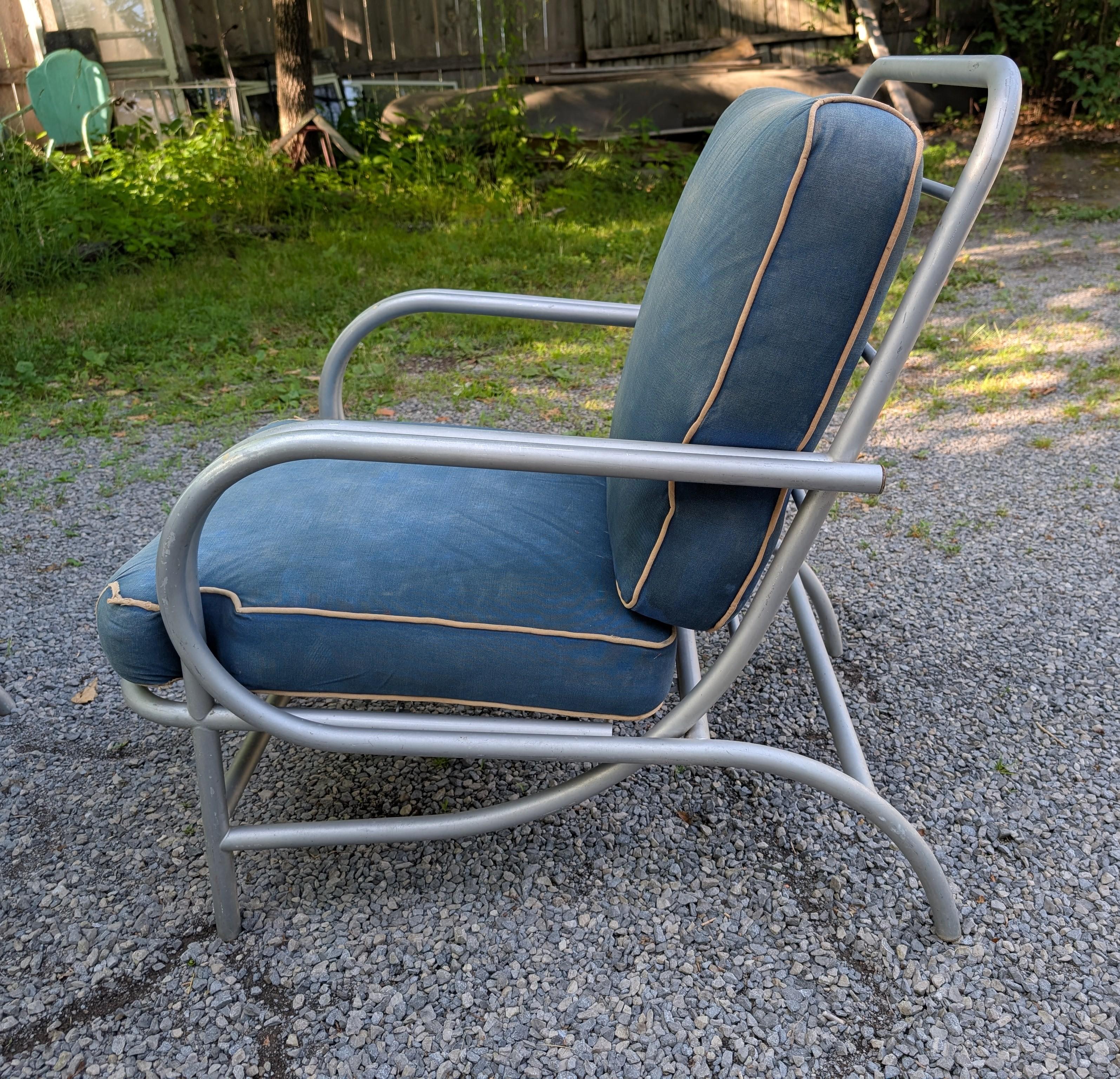 A Set Of Four Modernist Armchairs ca' 1950's Aluminum For Patio/Garden In Good Condition For Sale In St.Petersburg, FL