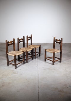 Ein Satz von vier Berg-Esszimmerstühlen Frankreich 1960er Jahre