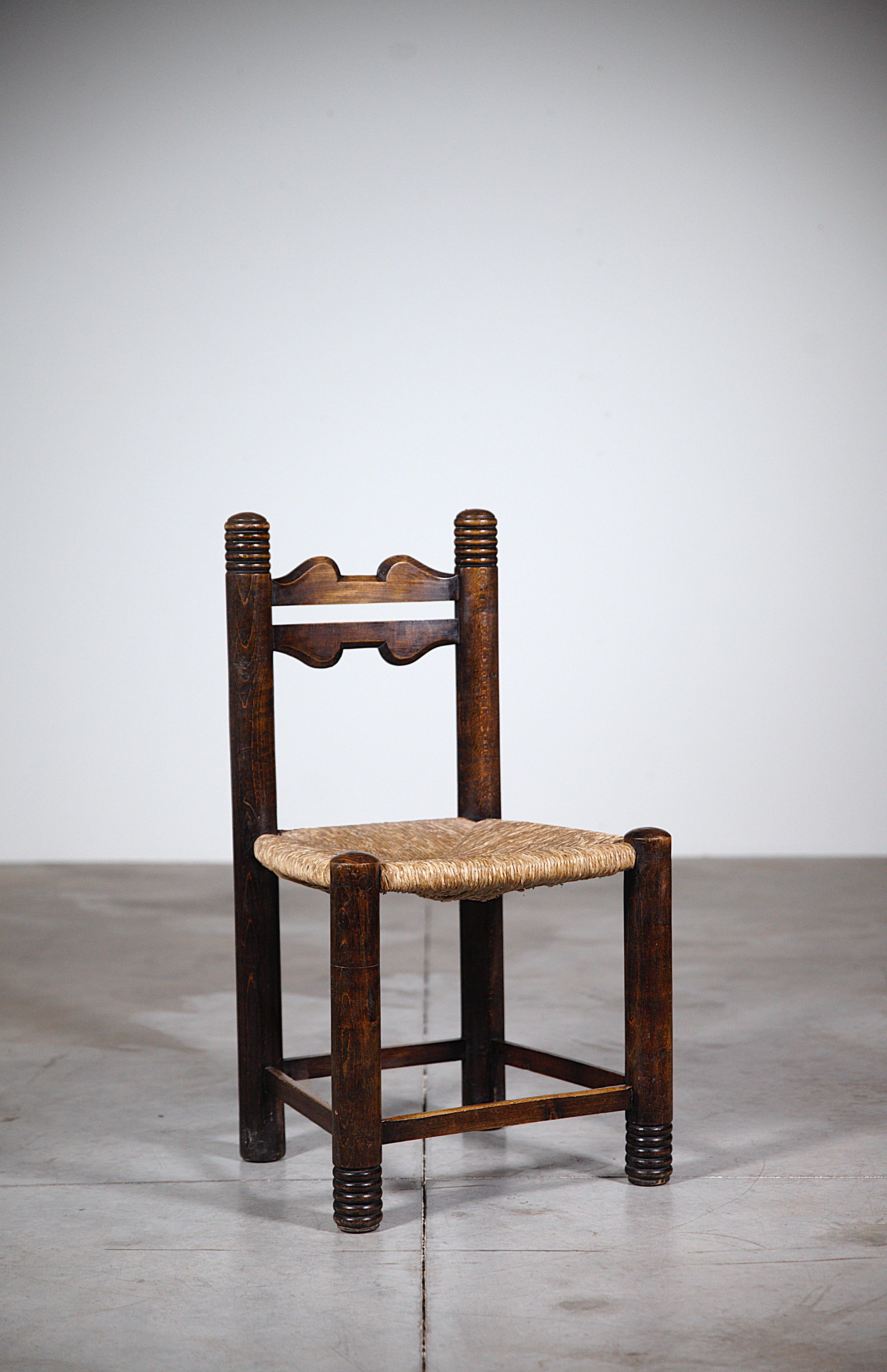 A Set of Four Mountain Dining Chairs France 1960's (Mitte des 20. Jahrhunderts) im Angebot