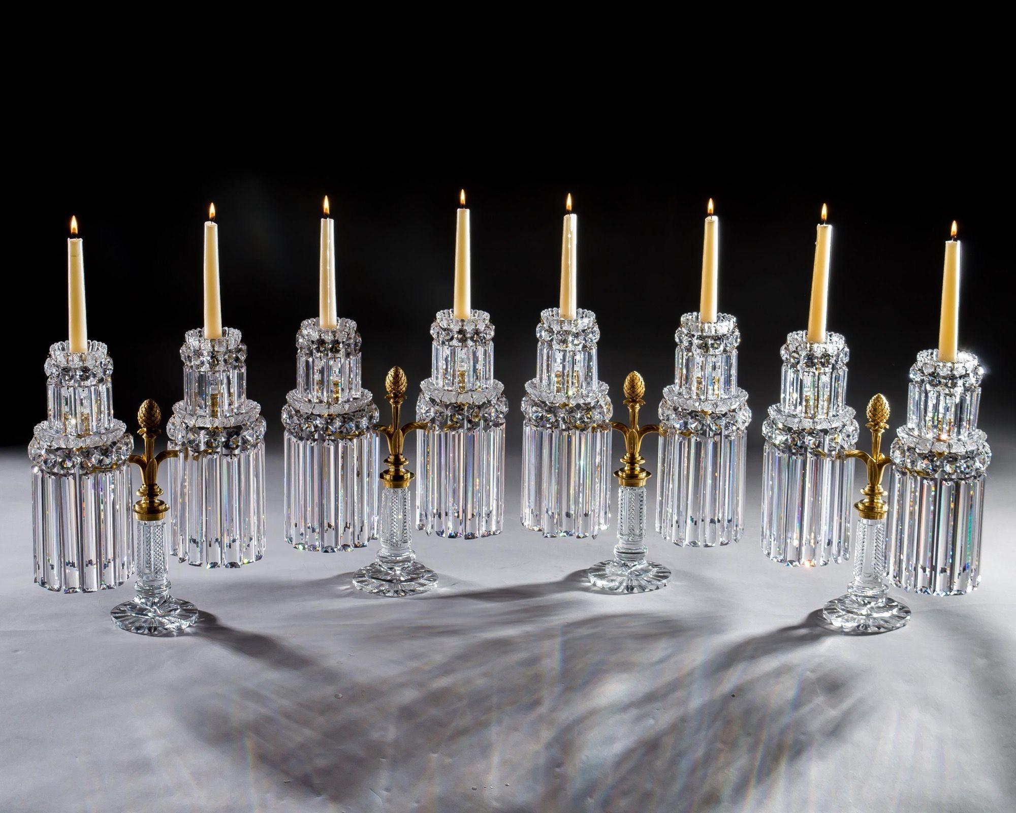 Anglais Un ensemble de quatre candélabres jumeaux Regency par John Blades en vente