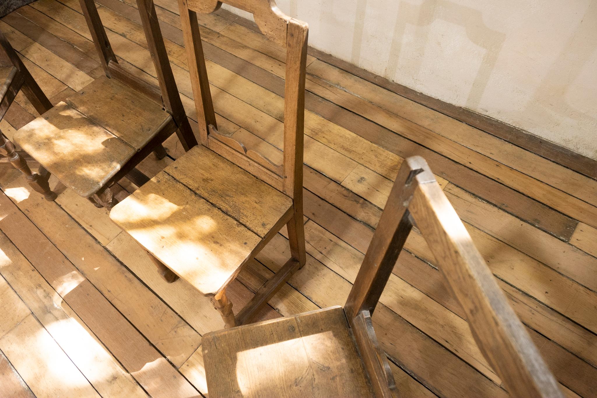 Set of Four Small French 18th Century Backstools, Lorraine Oak Side Chairs In Fair Condition In Basingstoke, Hampshire