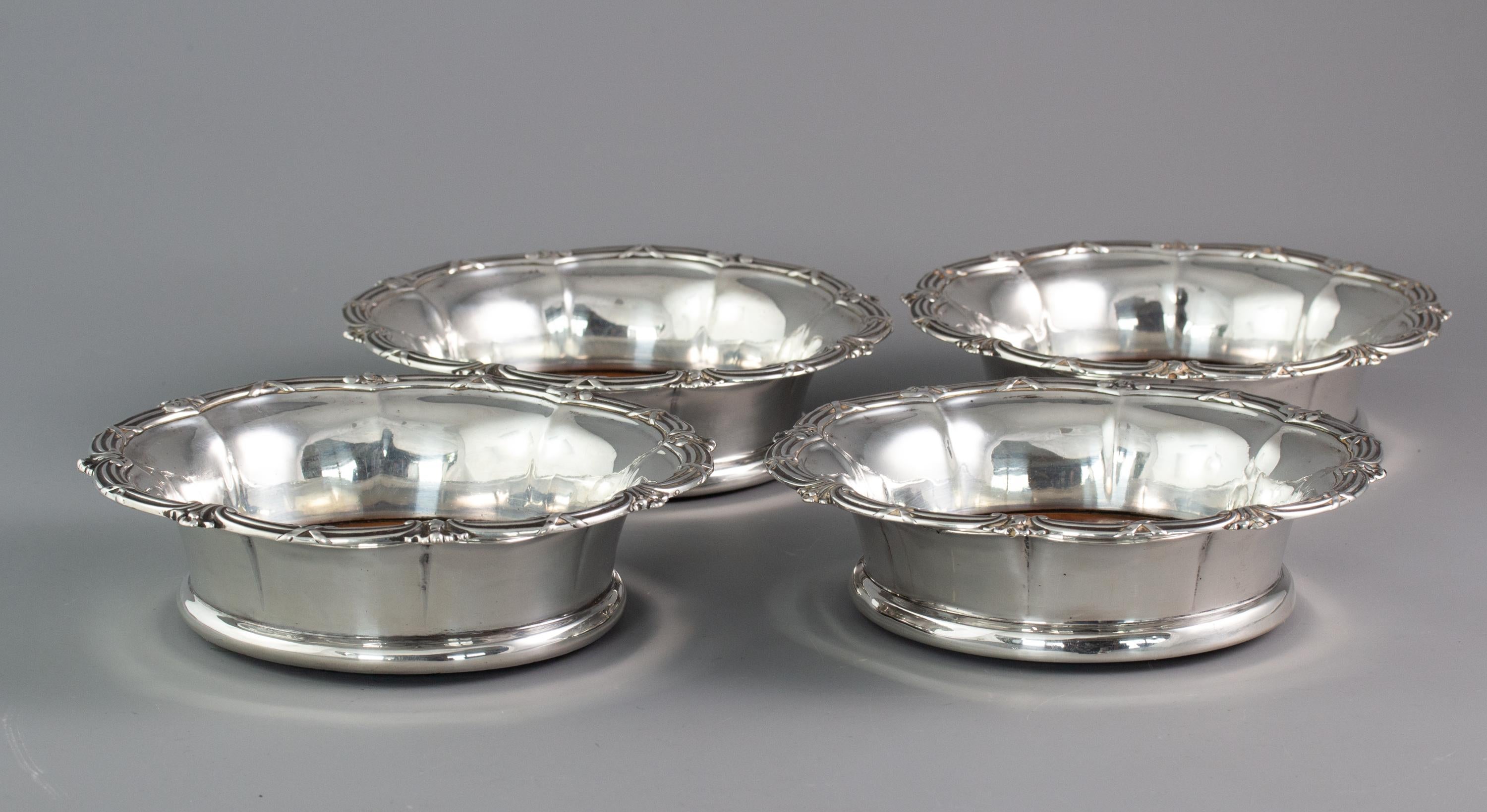 Mid-19th Century Set of Four William IV Silver Wine Coasters Sheffield, 1830