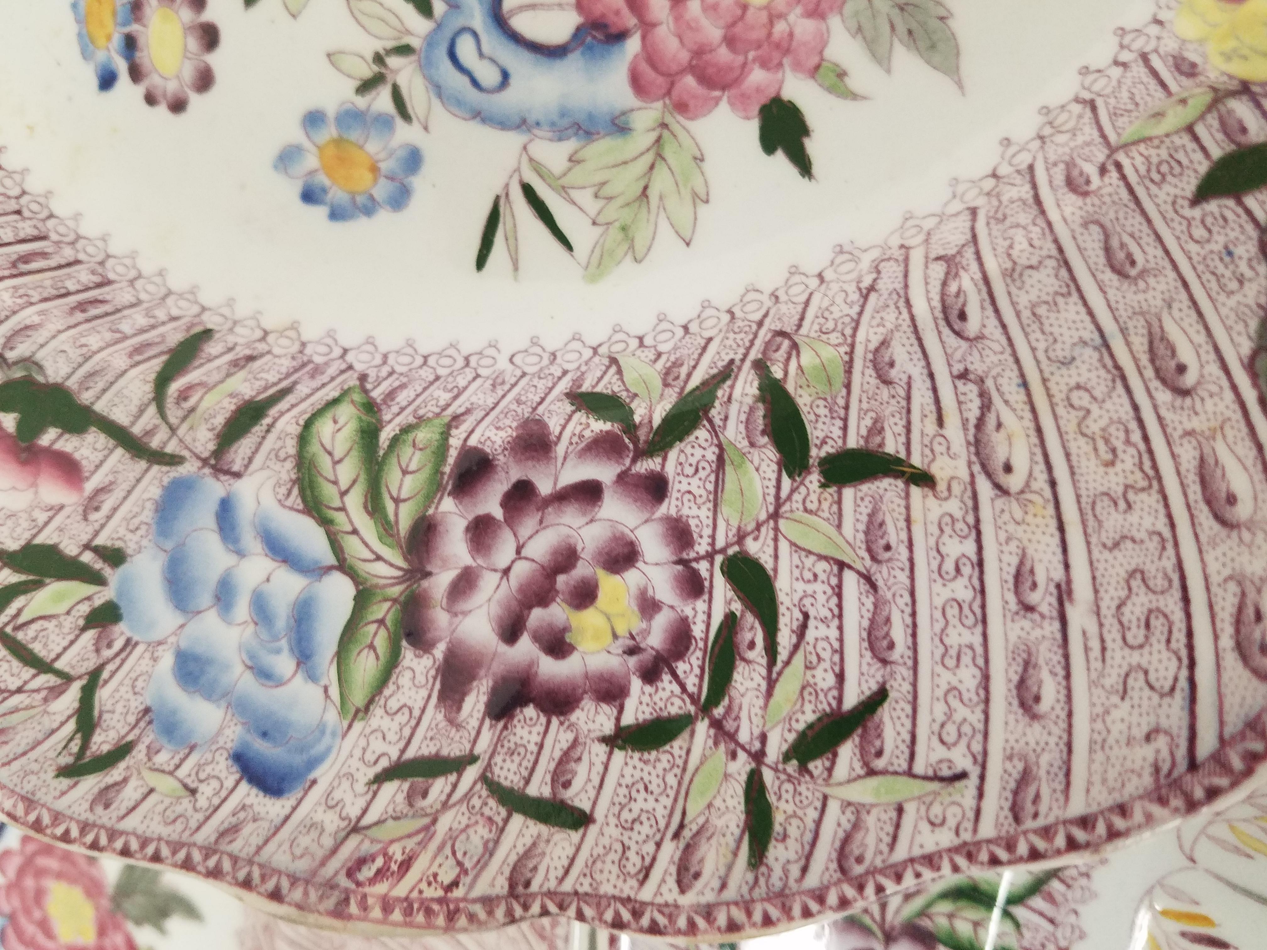 Chinoiserie Set of Hand Enameled Service Plates, England, Mid-19th Century For Sale