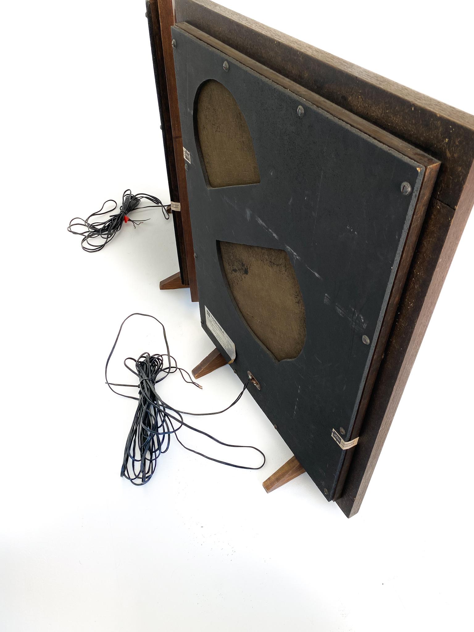 Set of Mid-Century Modern XXL Sound Speaker by Toshiba, 1970s For Sale 1