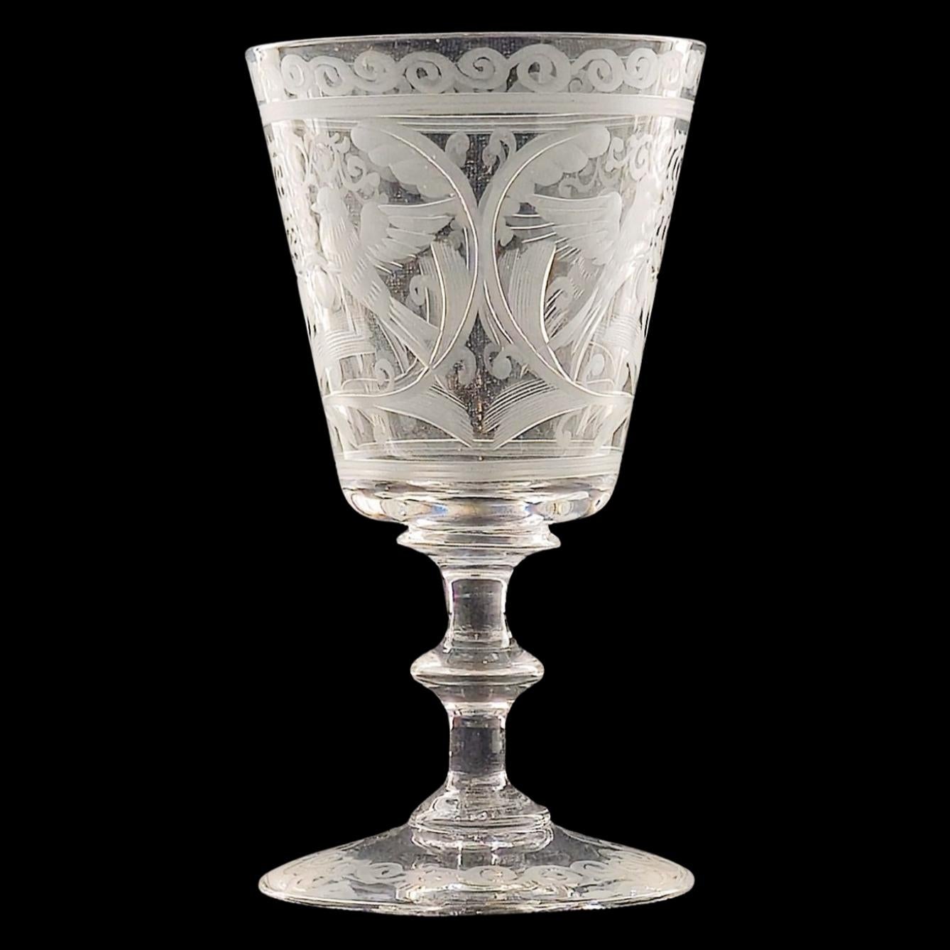 Neoclassico Un set di bicchieri da porto, incisi e incidibili, Lobmeyr C1880 in vendita