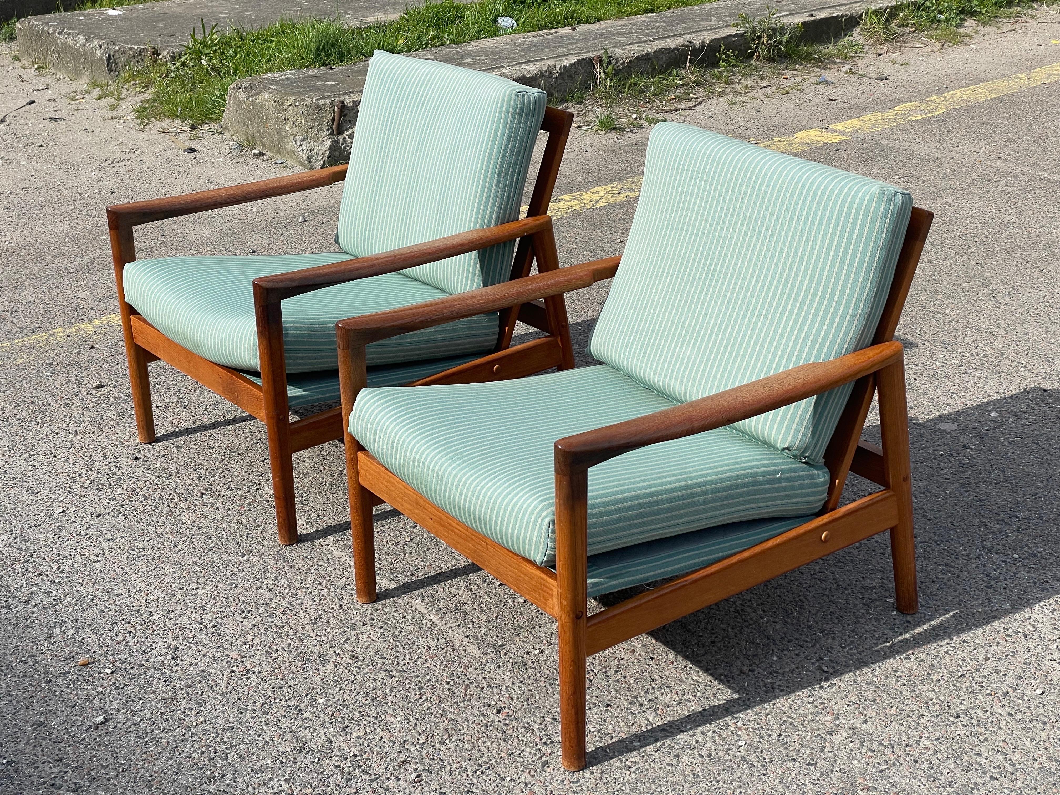 Mid-Century Modern Set of Rare Seen Hans Olsen Teak Chairs by Juul Kristensen from the 1960s For Sale