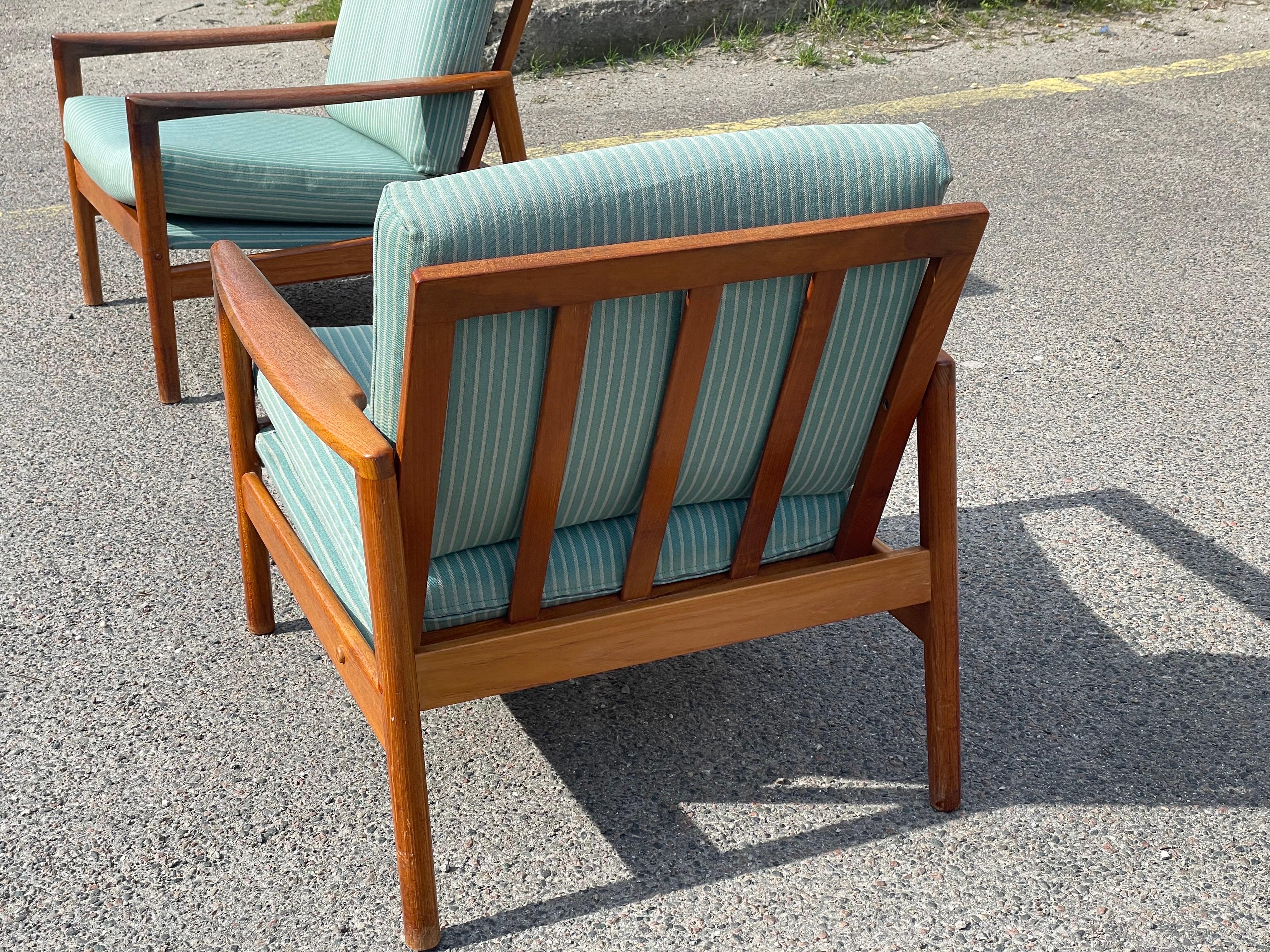 Danish Set of Rare Seen Hans Olsen Teak Chairs by Juul Kristensen from the 1960s For Sale