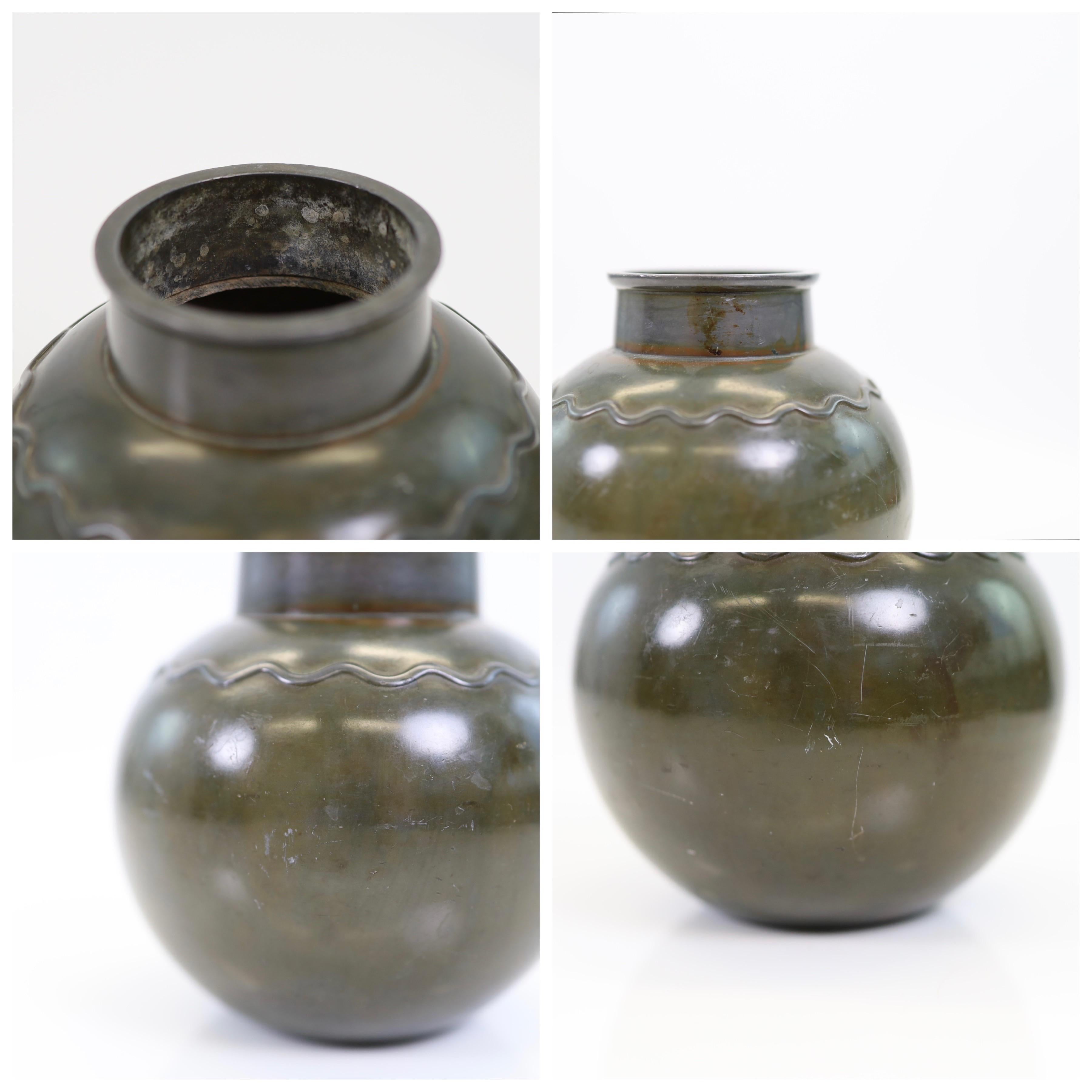 A set of round metal vases by Just Andersen, 1930s, Denmark For Sale 5
