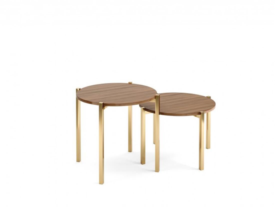 Set aus rundem Tisch, Design-Stil, runder Beistelltisch mit beschichteten Metallbeinen im Zustand „Neu“ im Angebot in Saint-Ouen, FR