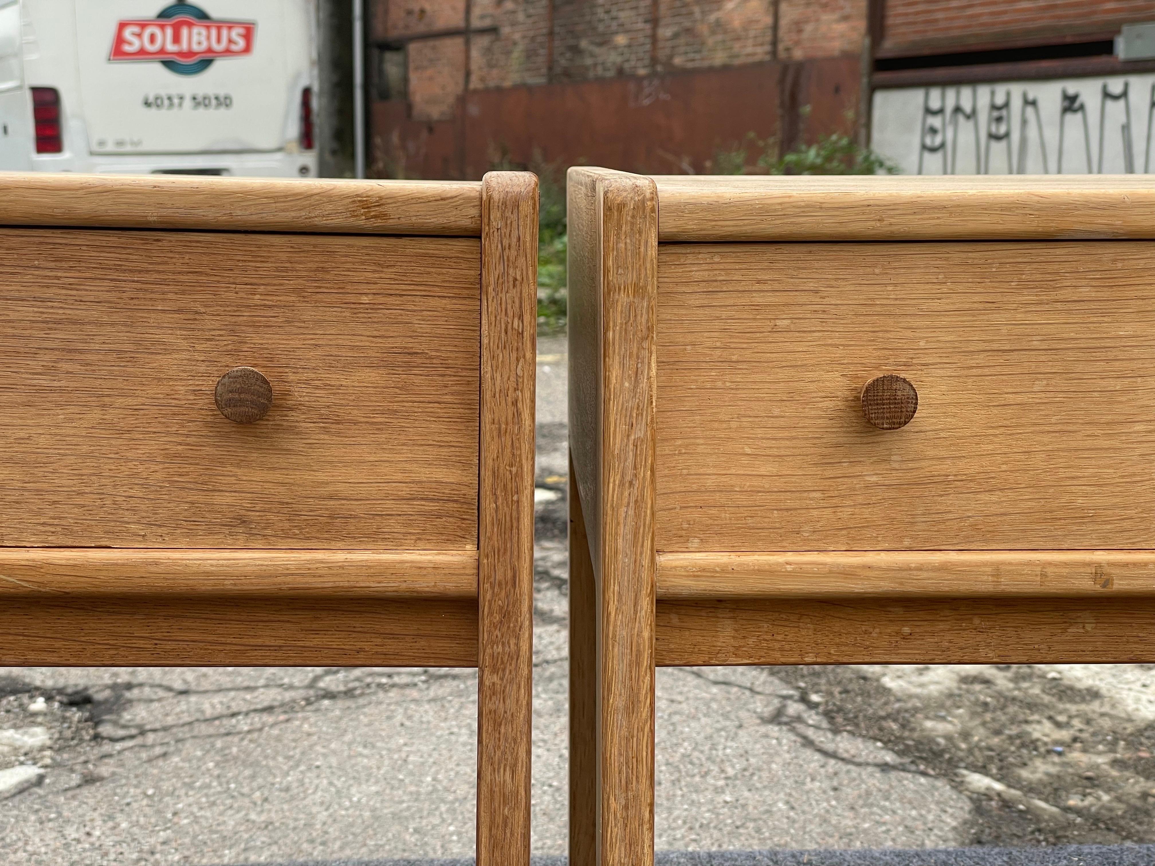 A set of simple Danish oak nightstands from the 1960´s 7
