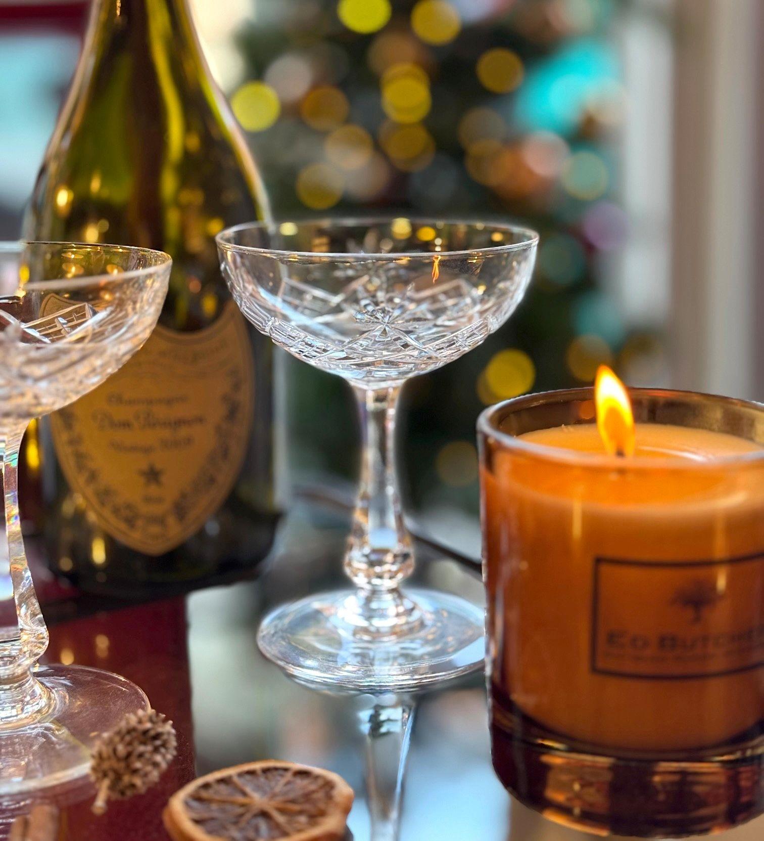 Ensemble de six coupes à champagne en cristal 