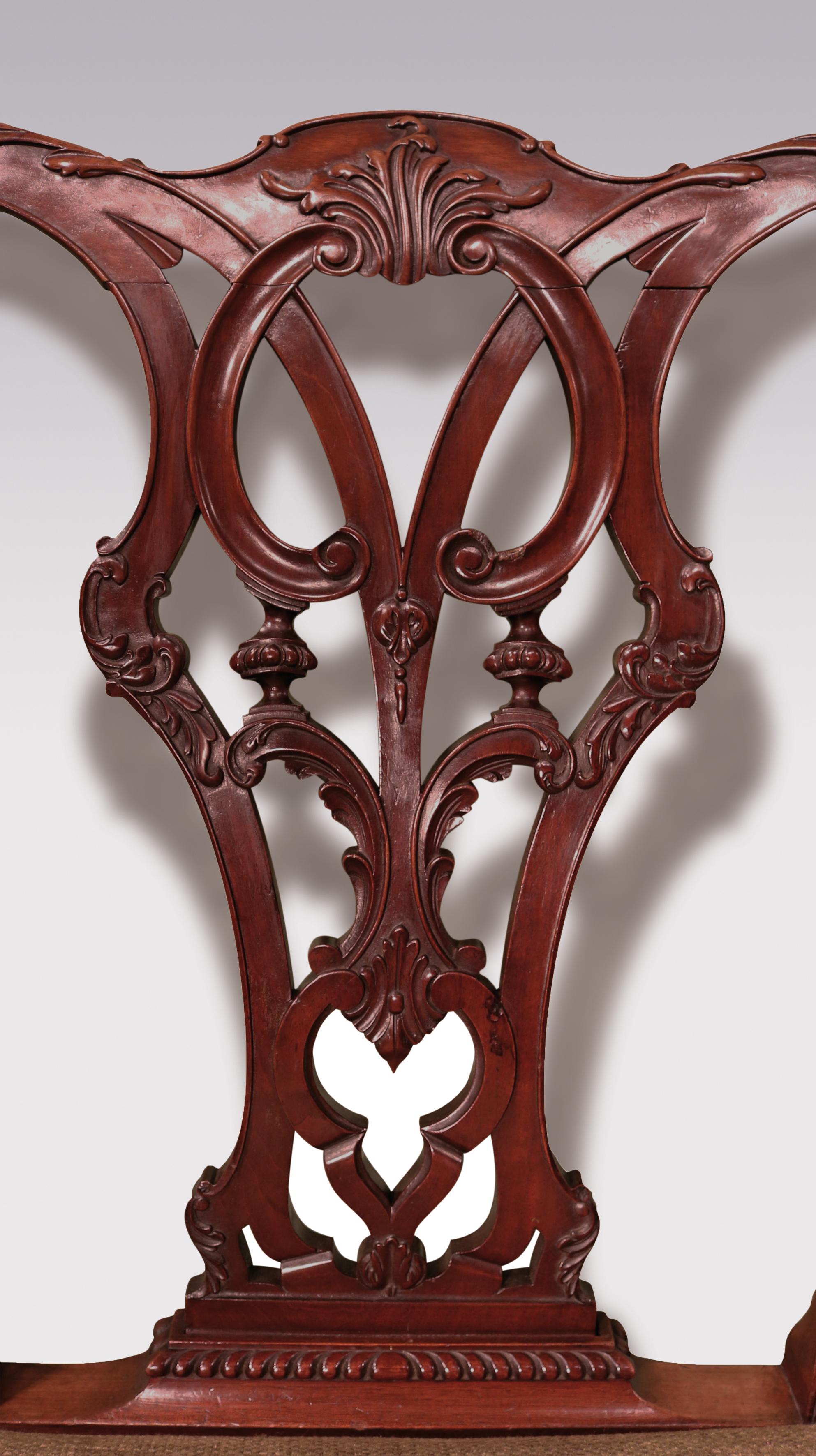 Acajou Ensemble de six chaises simples en acajou de style Chippendale du 19ème siècle en vente