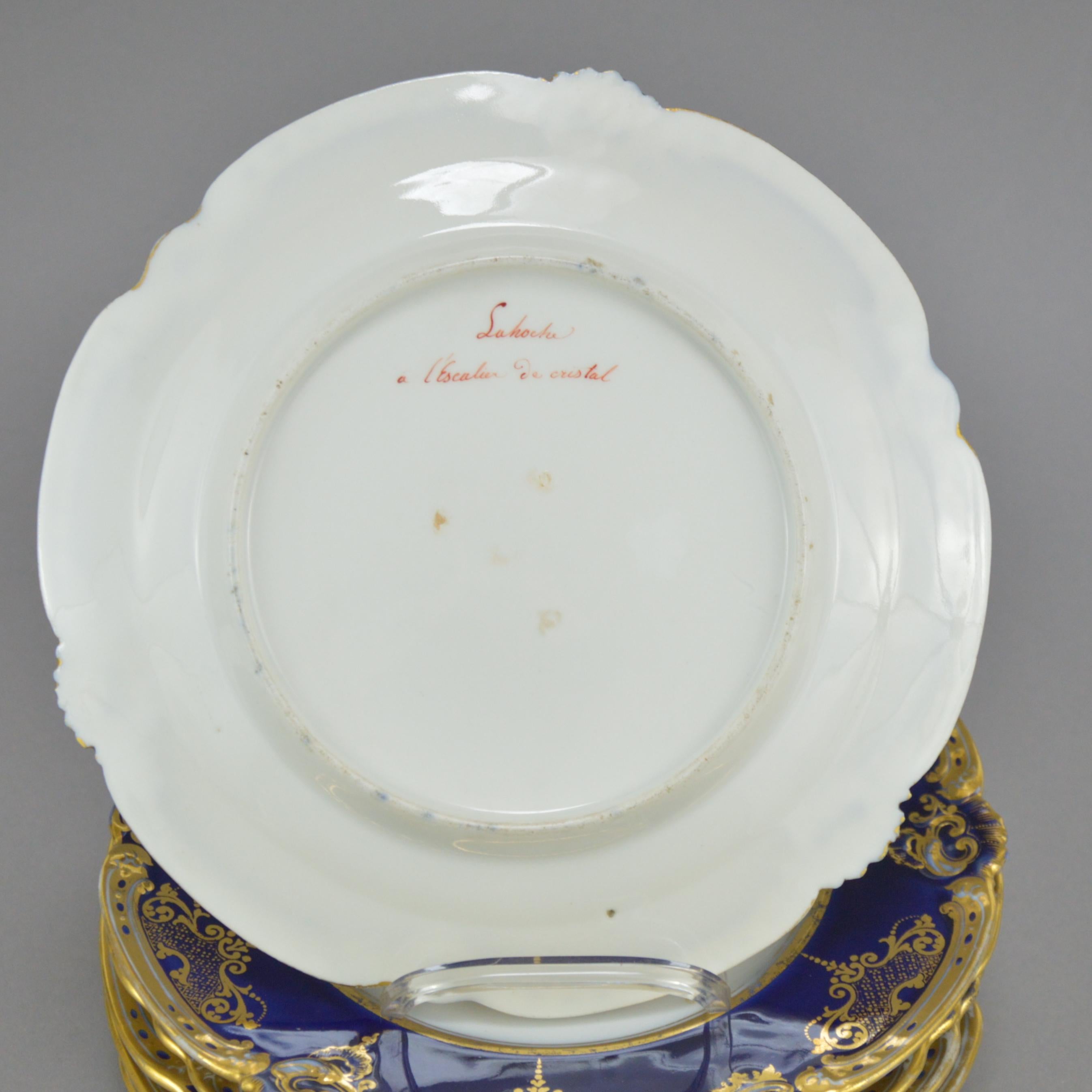 Set of Six Old Paris Porcelain Plates Laroche a L’escalier de Cristal In Good Condition In Brussels, BE