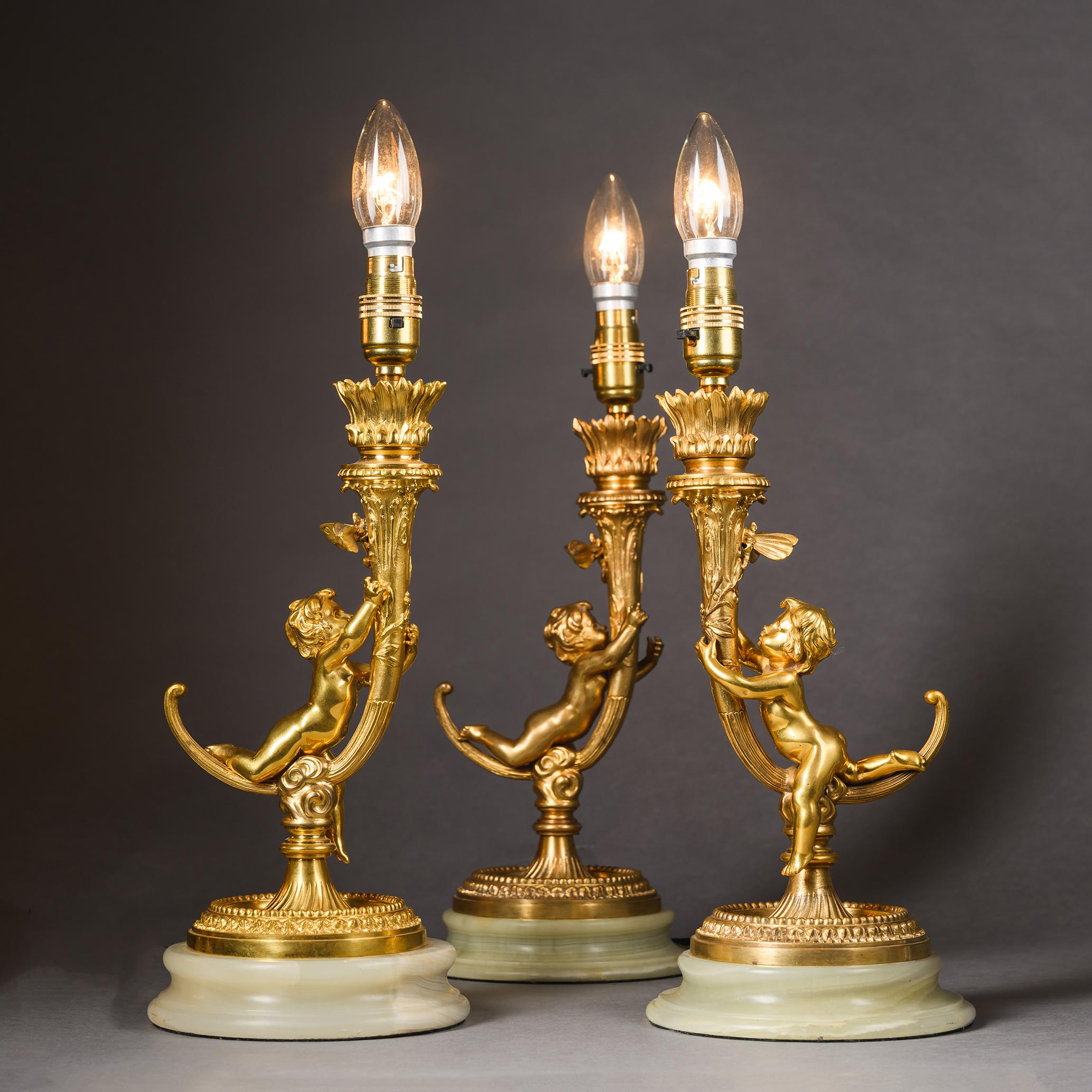 Français Ensemble de six lampes de table 
