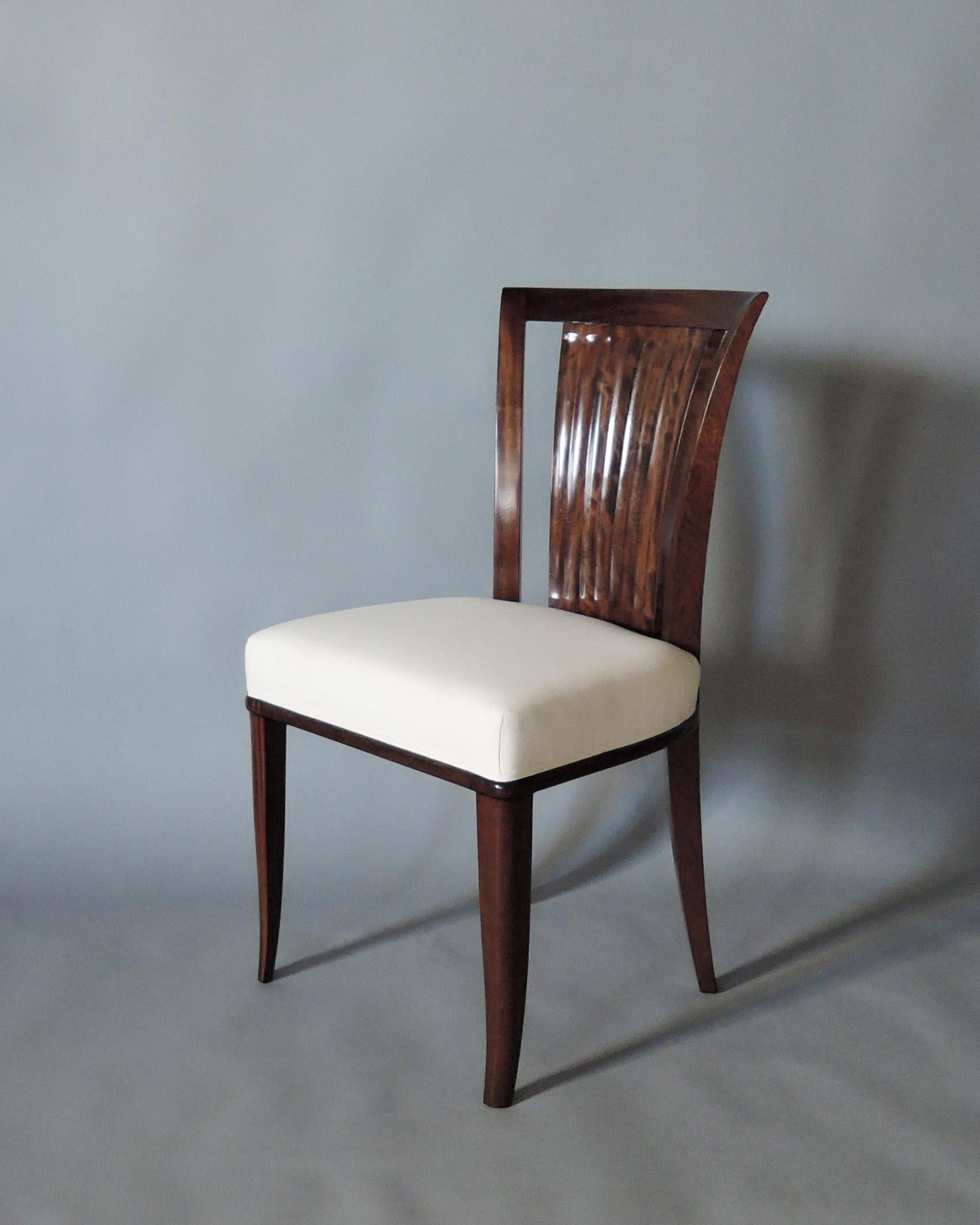 Sechs französische Art-déco-Esszimmerstühle aus Mahagoni von Gaston Poisson im Angebot 4