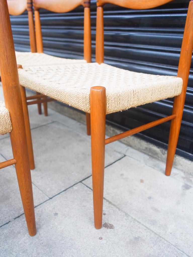 Mid-Century Modern Set of Six H.W. Klein 1960s Teak  Woven Seat Dining Chairs by Bramin For Sale