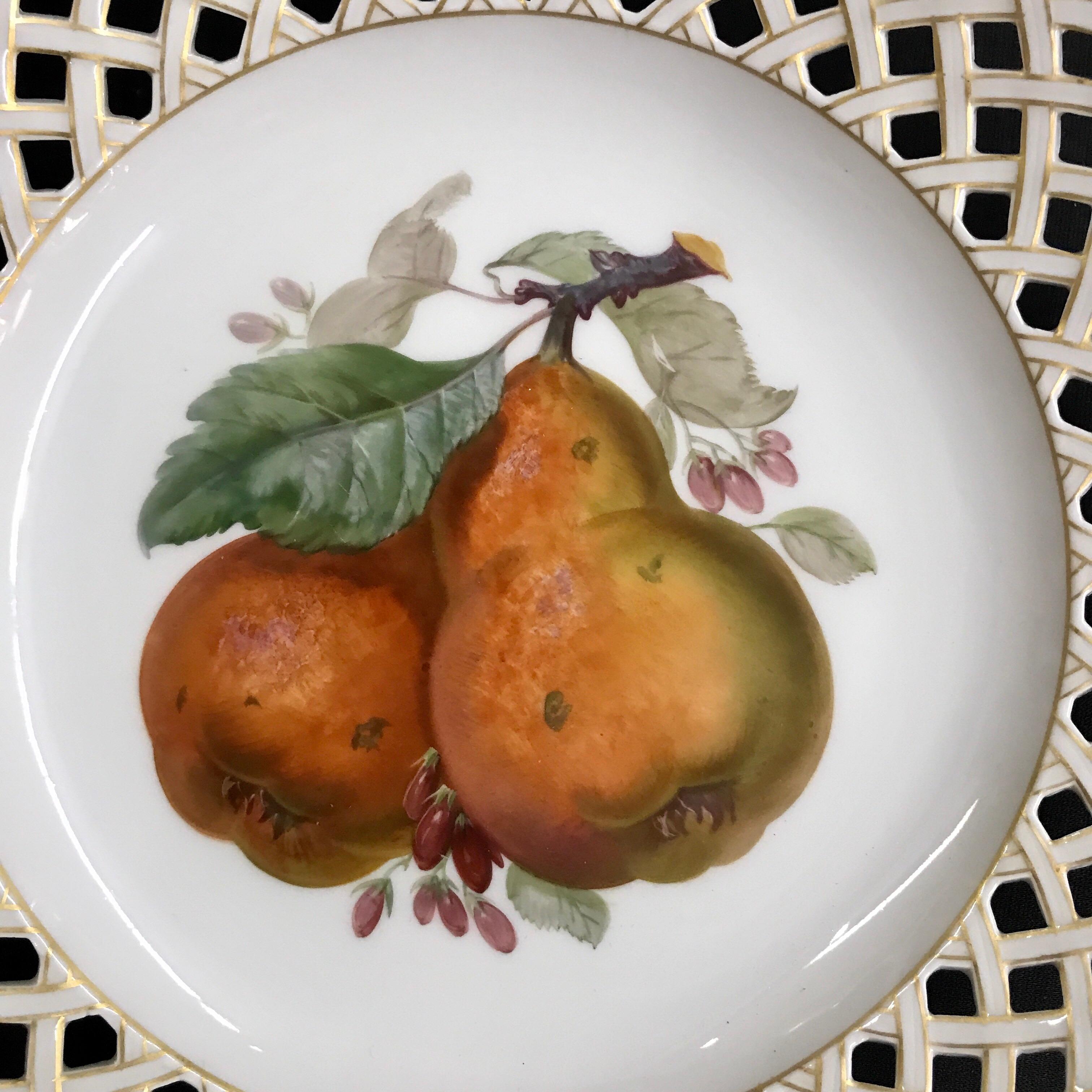 Set of Six KPM Fruit Reticulated Plates For Sale 4
