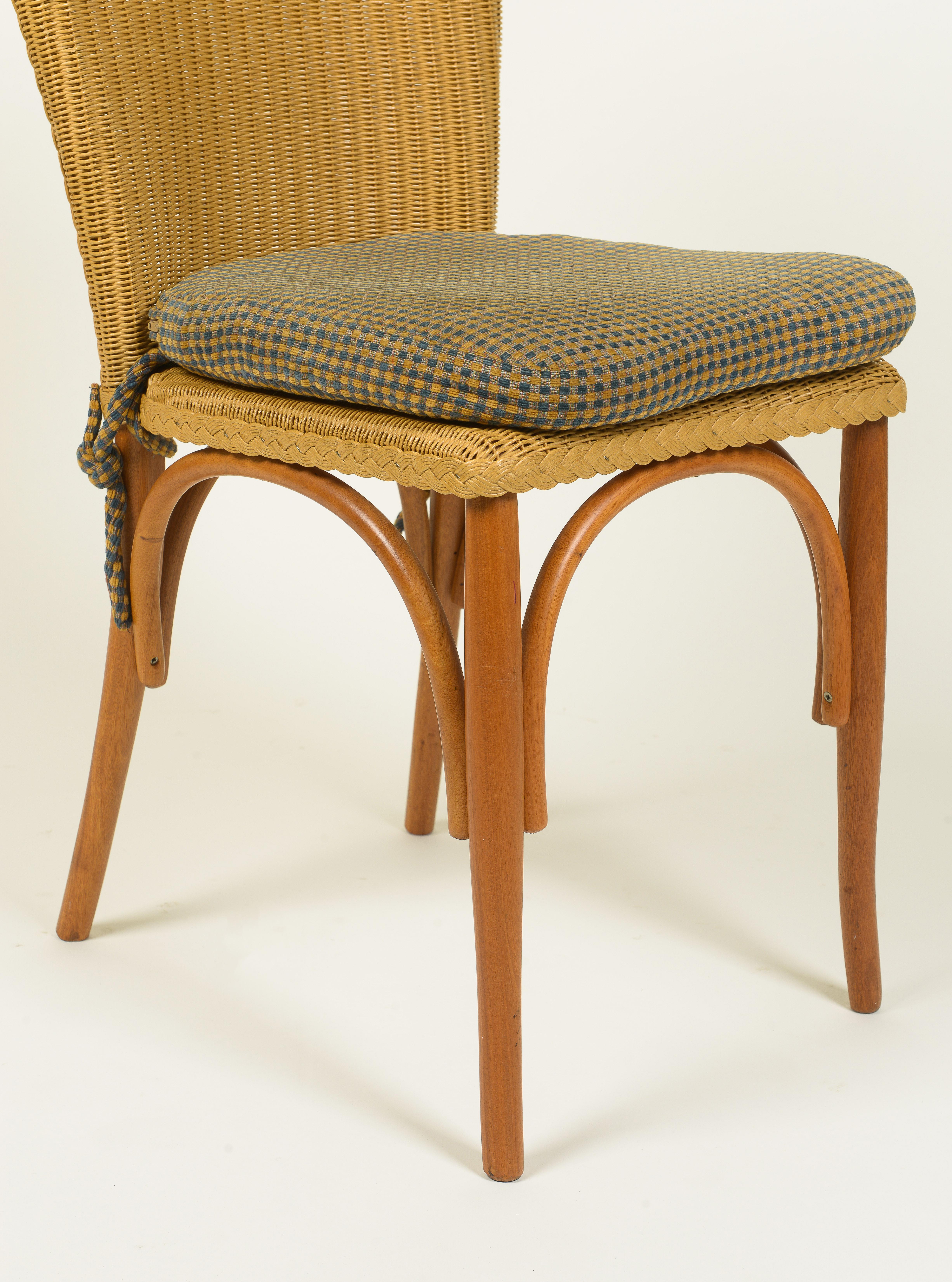A Set of Six Lloyd Loom Wicker Dining Chairs For Sale 1