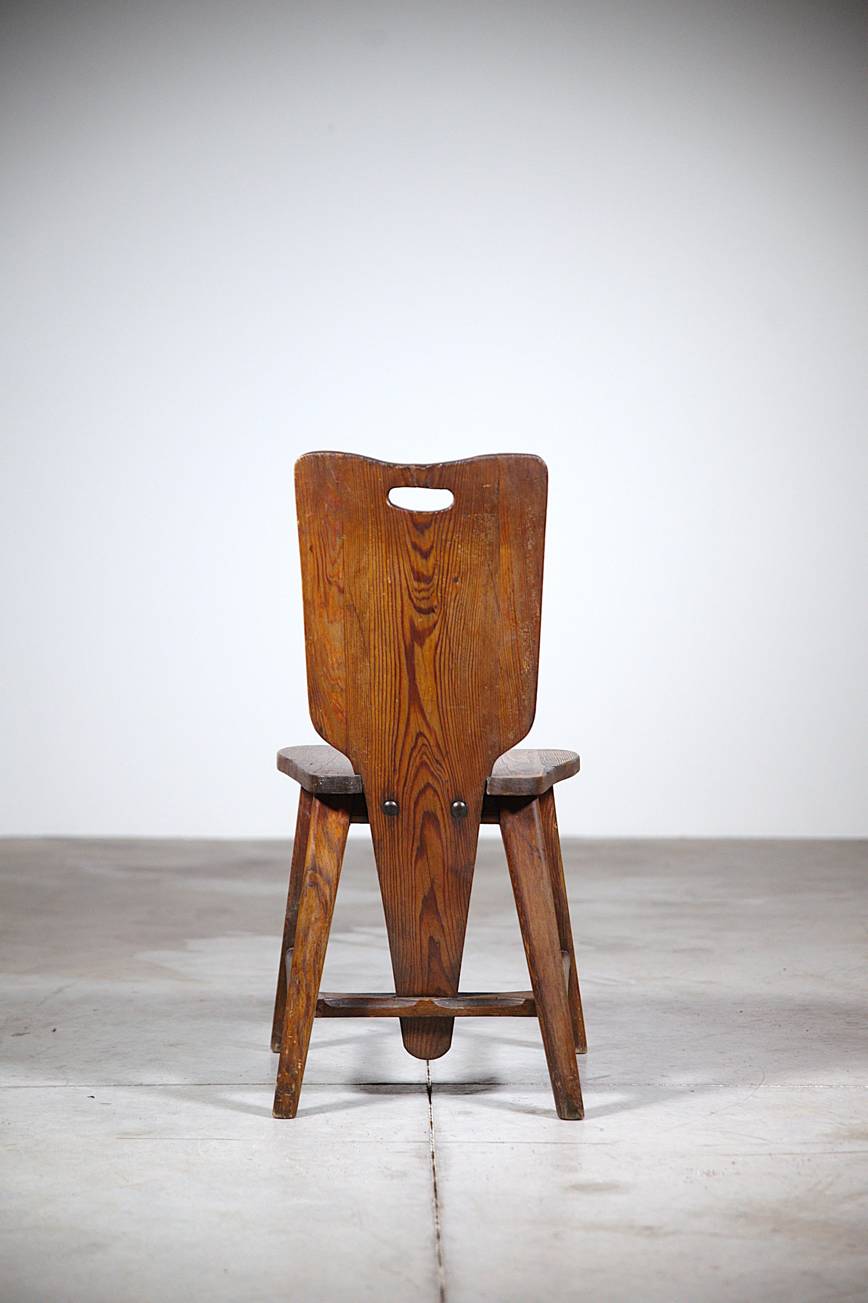 A Set of Six Mountain Chairs by Clément Goyeneche France 1950s For Sale 4
