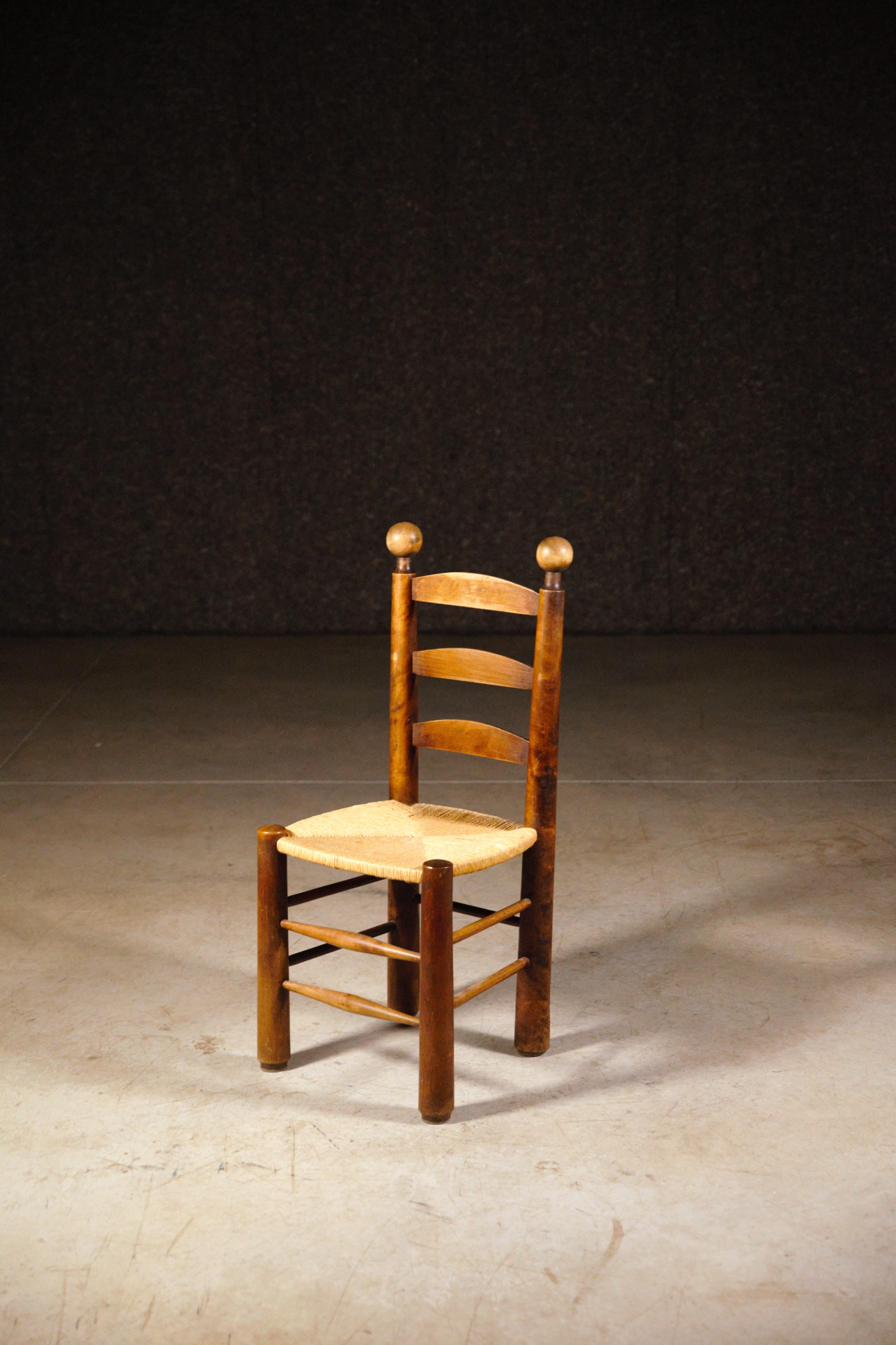 Jonc Ensemble de six chaises de salle à manger de montagne France 1970 en vente