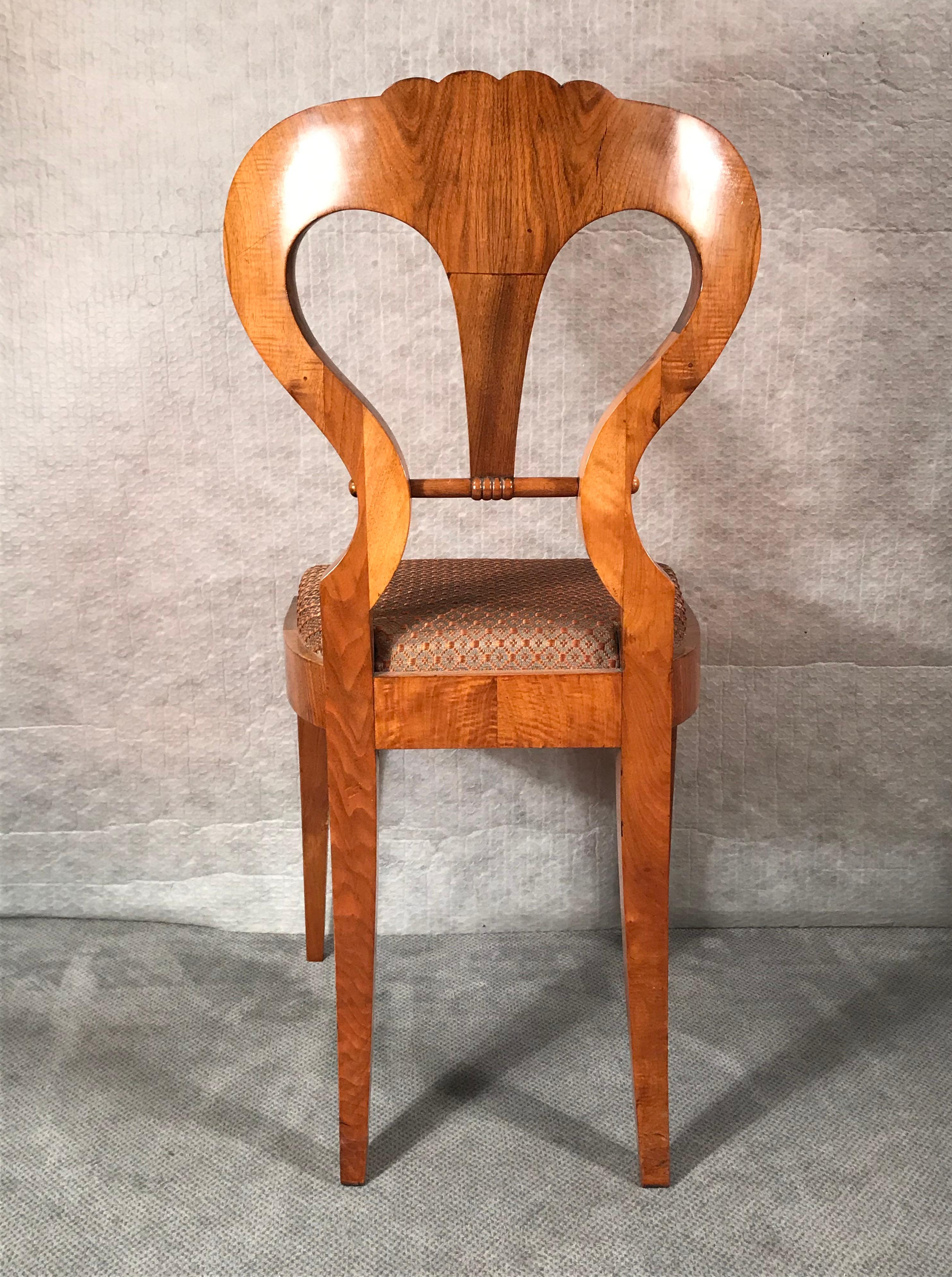 Walnut Set of Six Original Biedermeier Chairs, att. to Josef Danhauser, Vienna, 1820