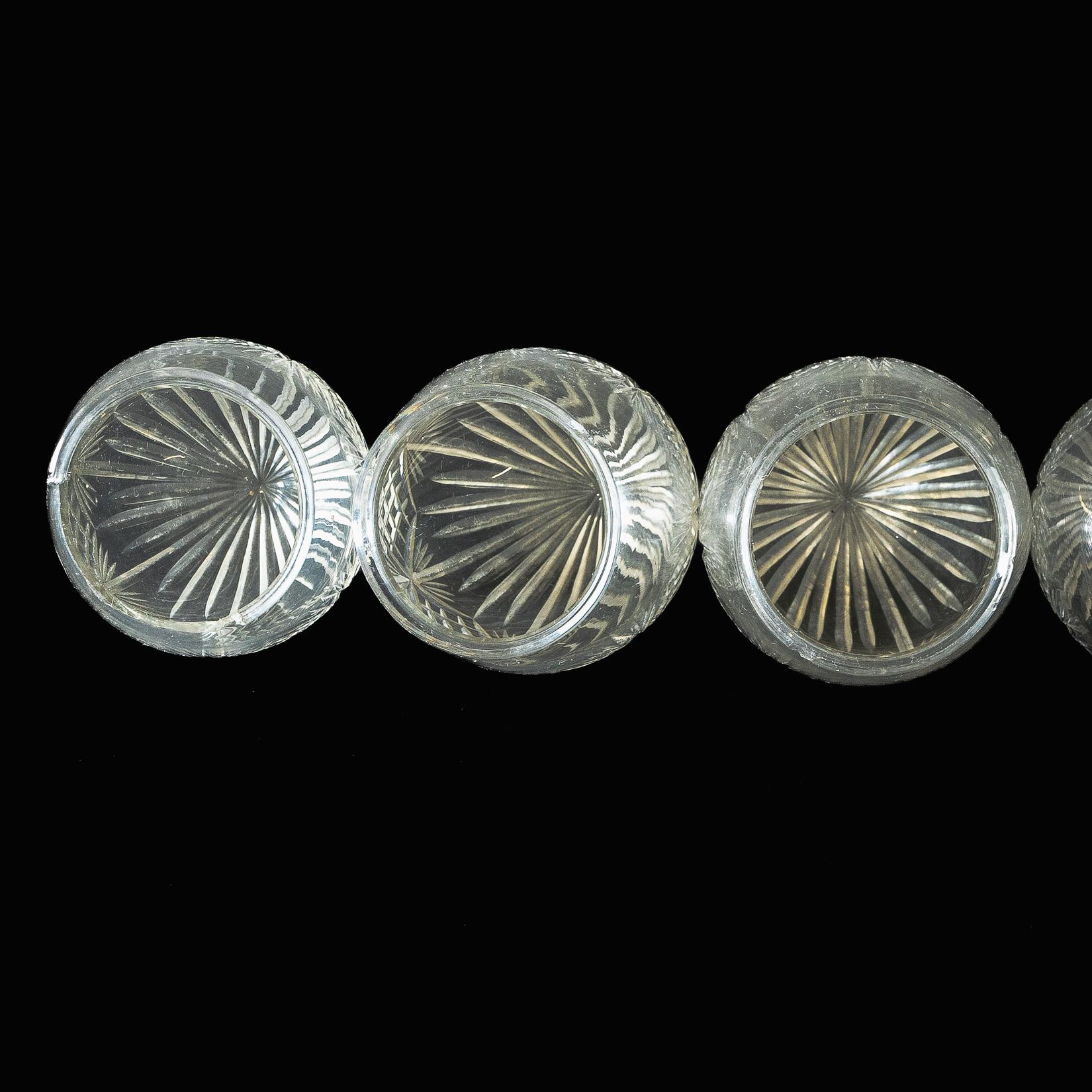 Ein Satz von sechs Ananas-Glasschirmen mit kompliziertem Design im Angebot 3