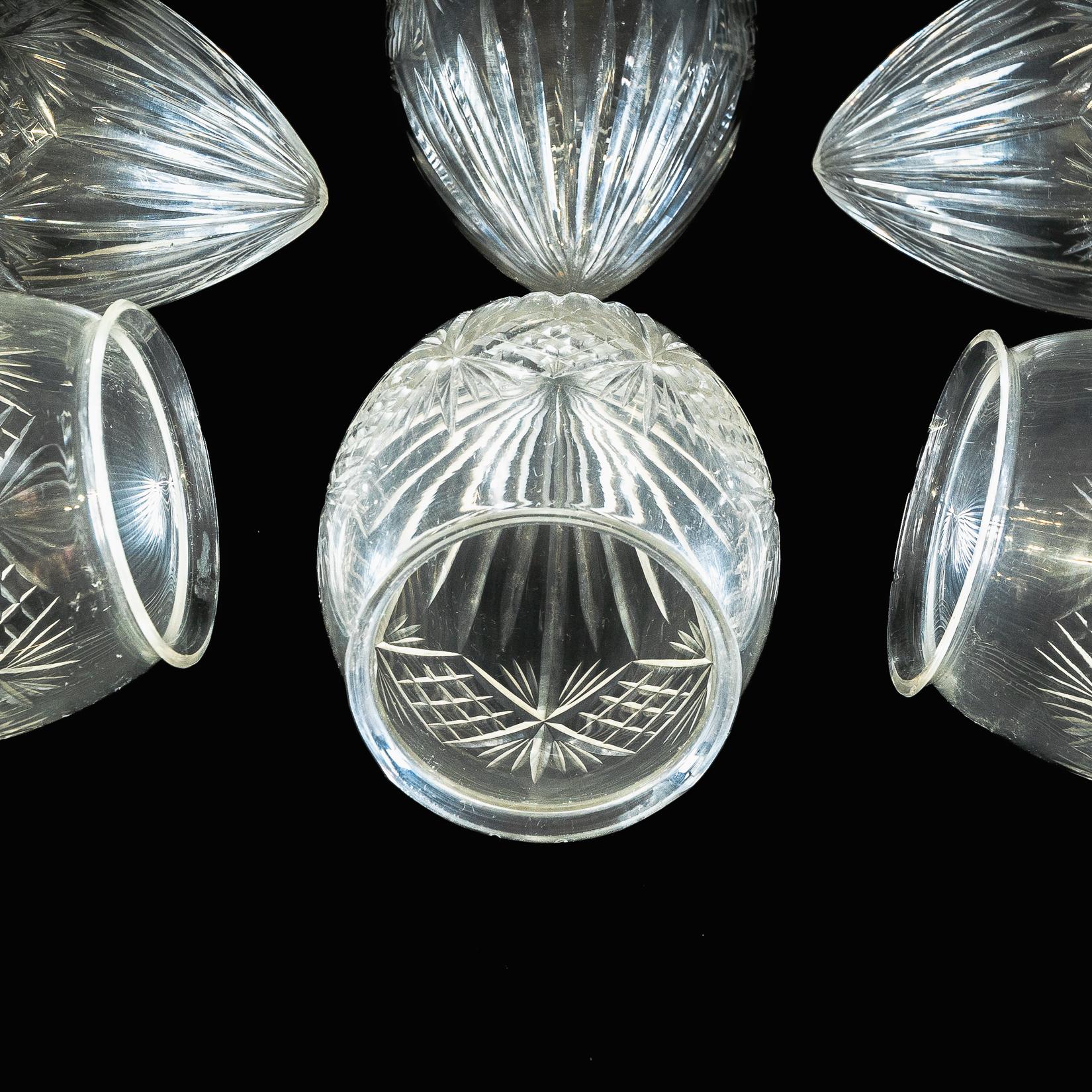 Ein Satz von sechs Ananas-Glasschirmen mit kompliziertem Design im Angebot 1