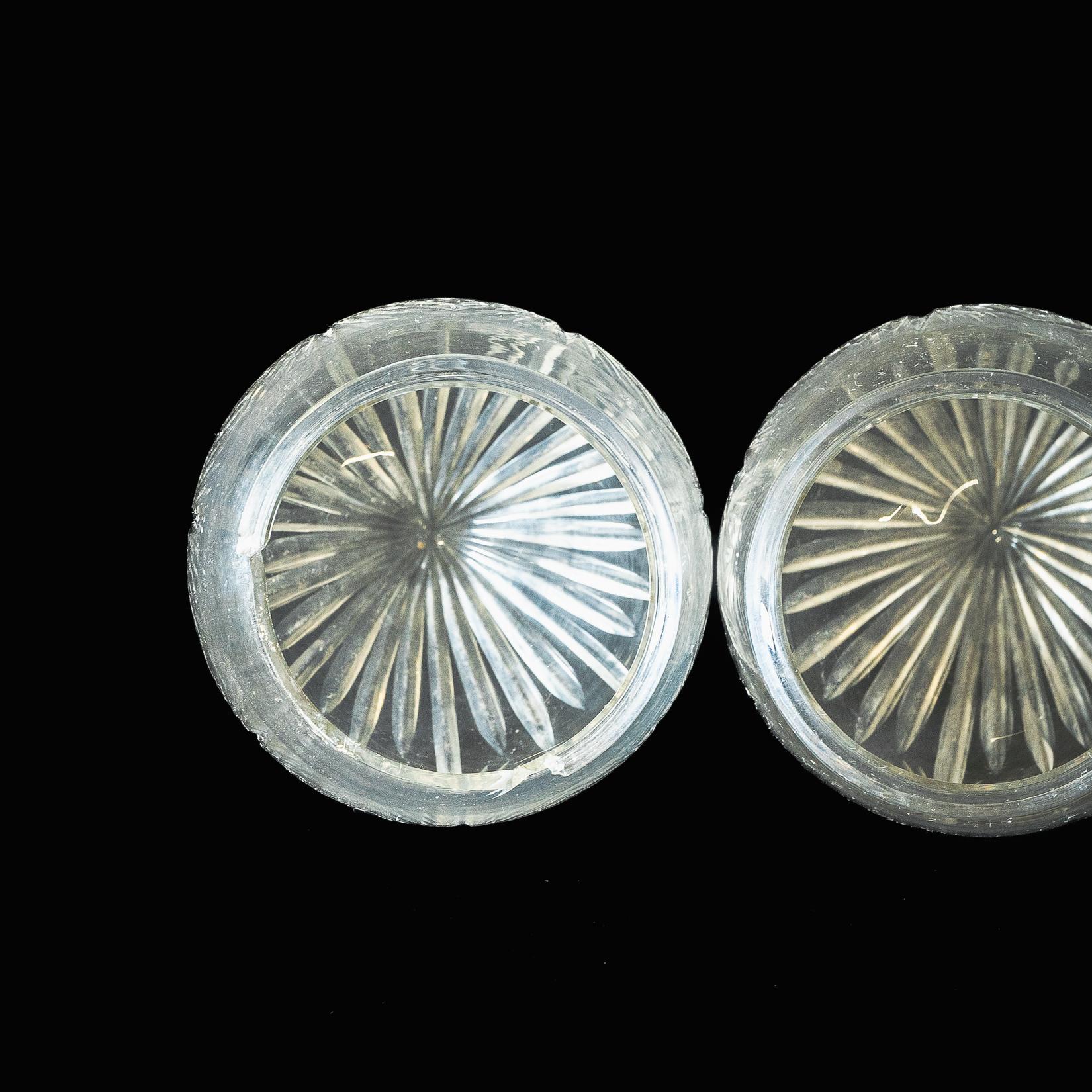 Ein Satz von sechs Ananas-Glasschirmen mit kompliziertem Design im Angebot 2