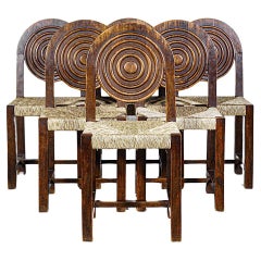 Ensemble de six chaises régionalistes de Benjamin Gomez, France, années 1940