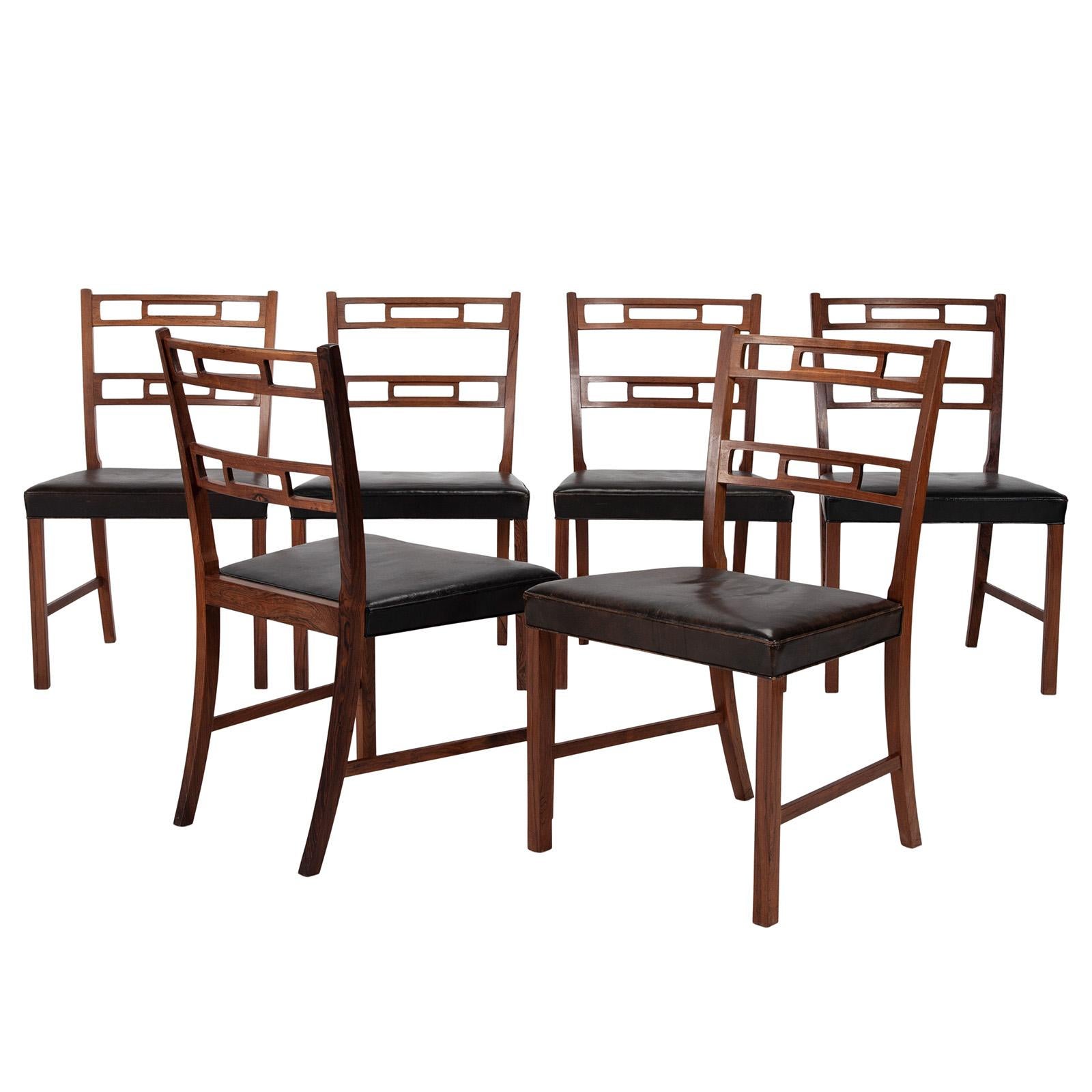 Vegetable Dyed Set of Six Rosewood Dining Chairs by Ole Wanscher For Sale