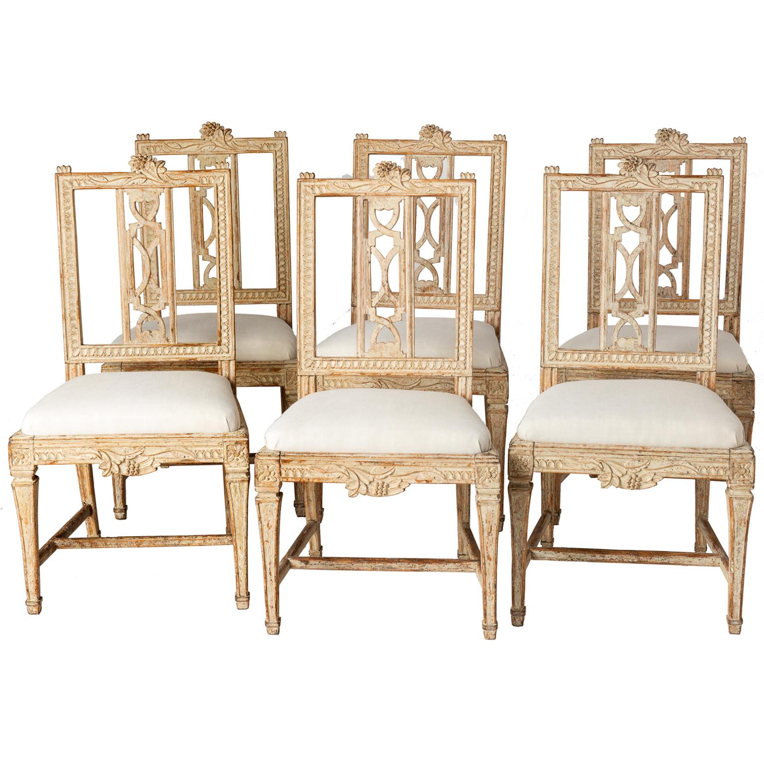 Set of Six Swedish Lindome “Gunnebo” Dining Chairs, circa 1790 For Sale