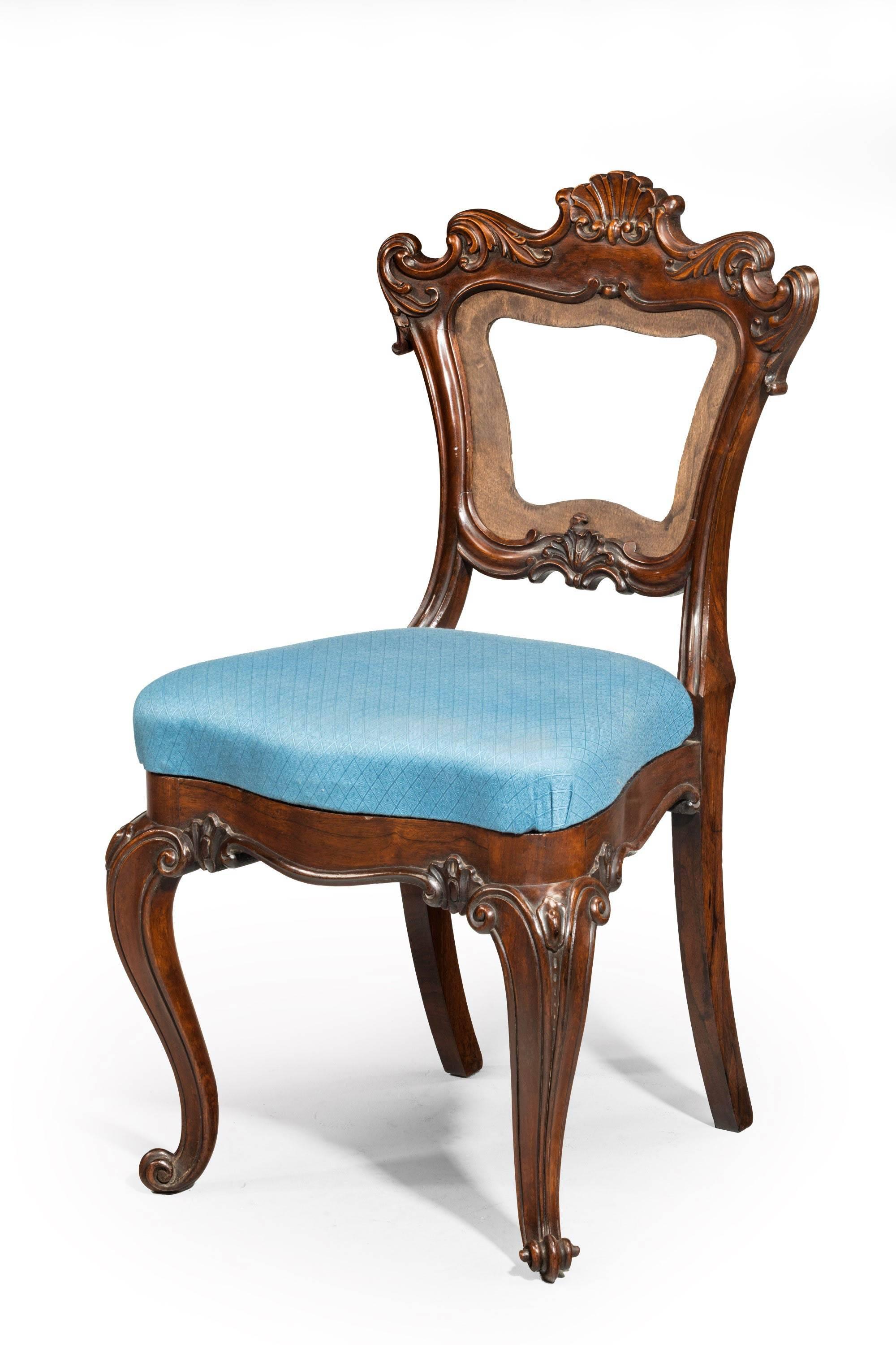 Set of Six Victorian Mahogany Framed Chairs of Elaborate Form In Good Condition In Peterborough, Northamptonshire