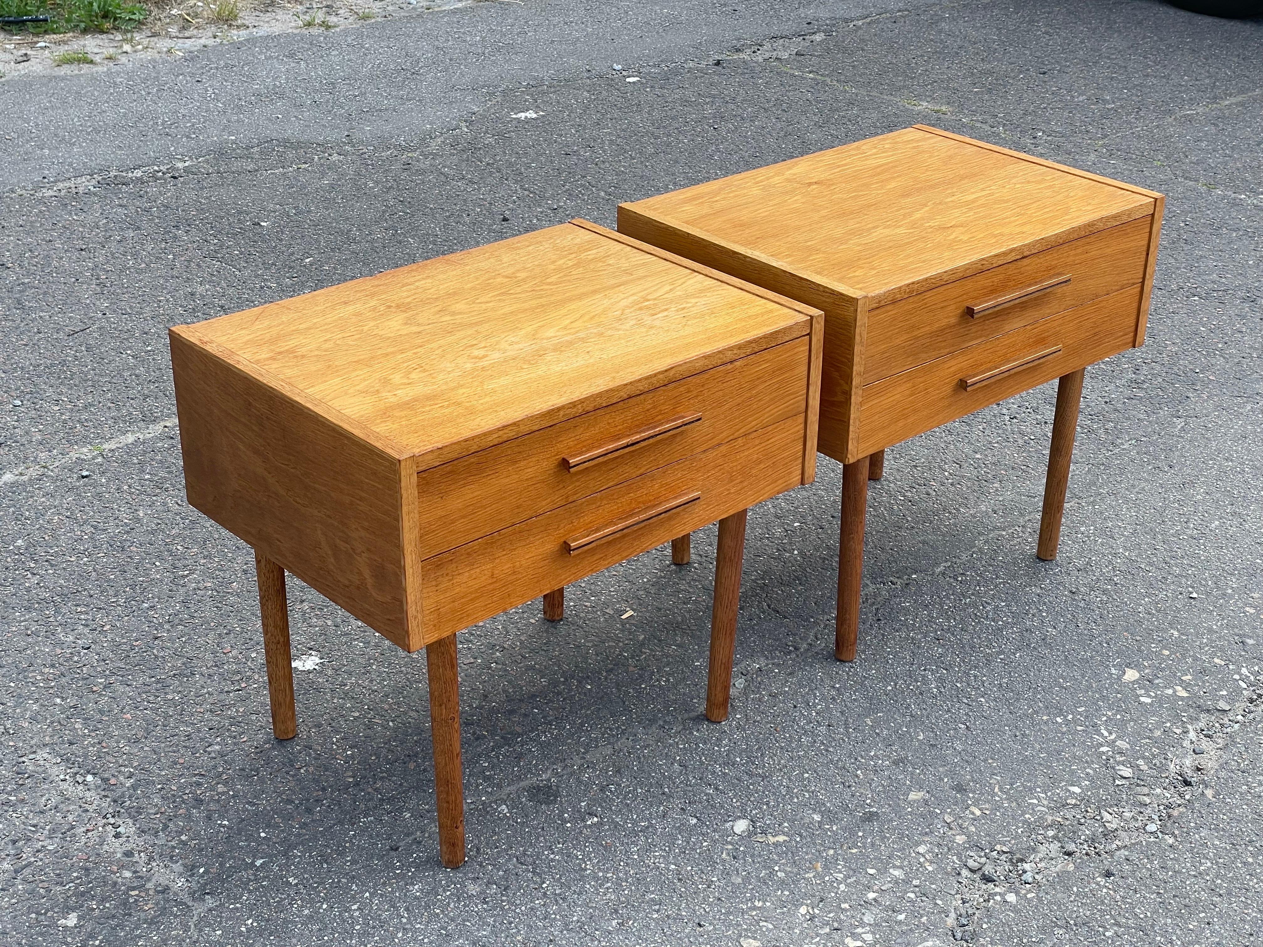 Set of Spacious Danish Mid-Century Modern Nightstands from the 1960s For Sale 8