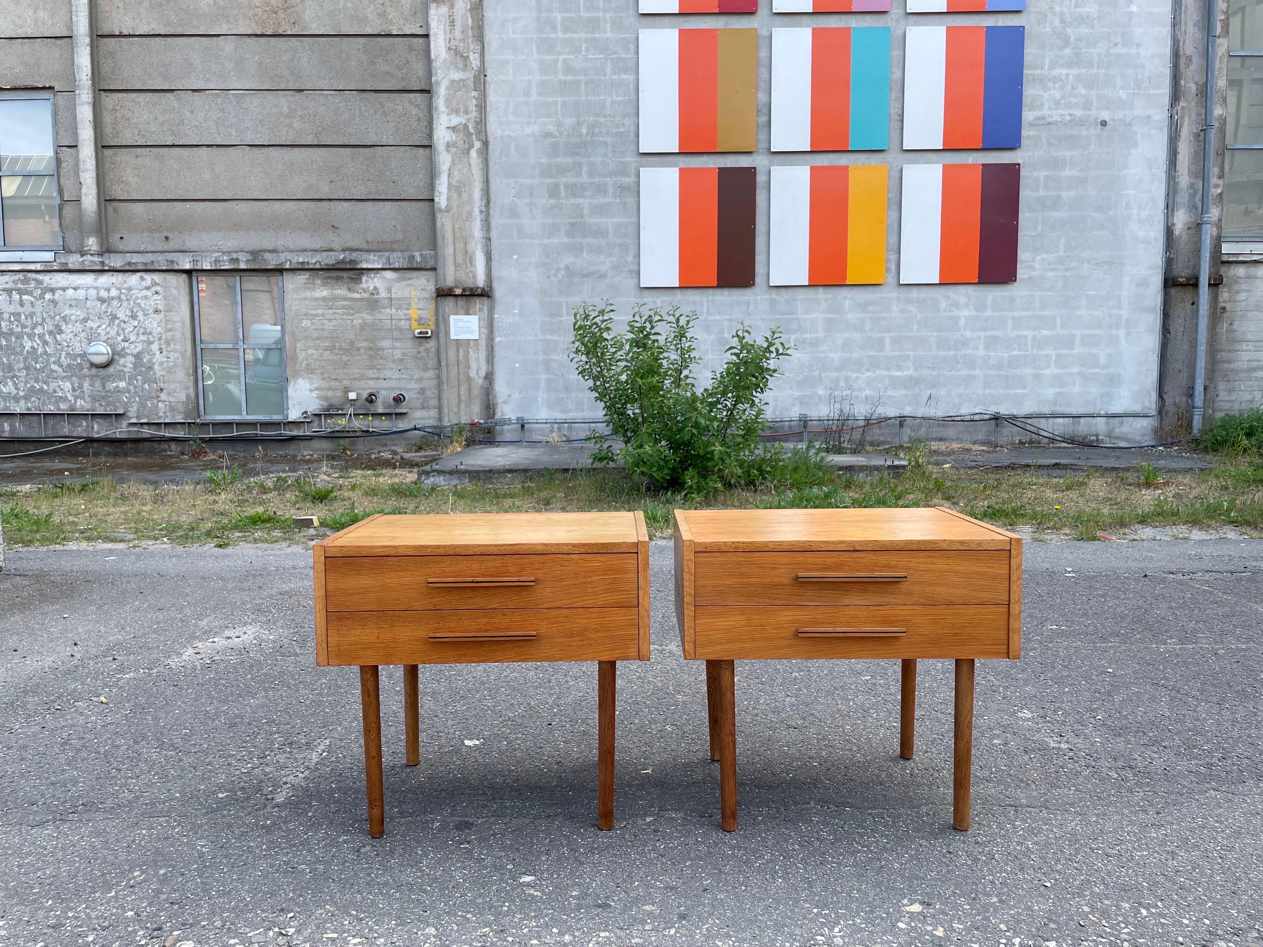 Set of Spacious Danish Mid-Century Modern Nightstands from the 1960s For Sale 10