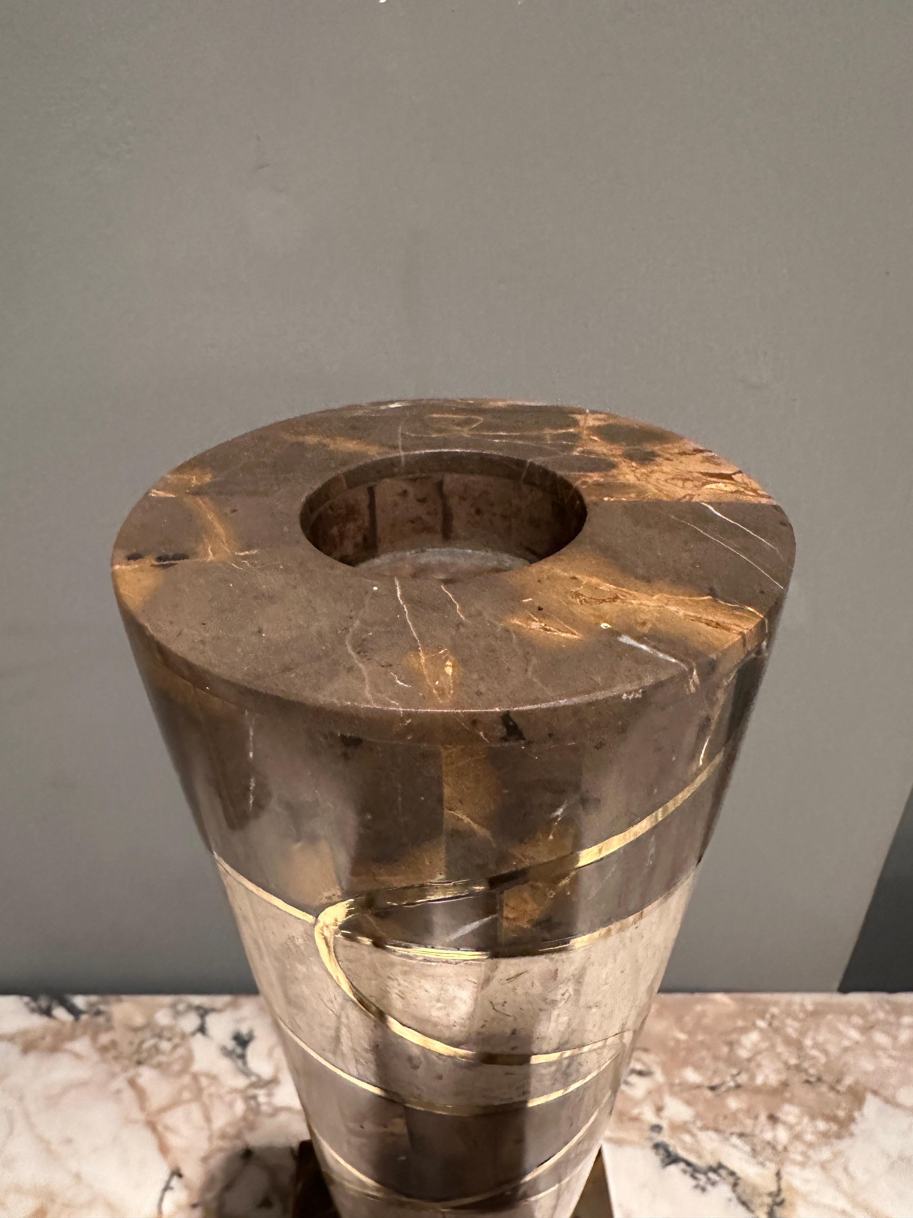 Late 20th Century A Set Of Tea Candle Holders In Tessellated Marble And Brass By Maitland Smith  For Sale