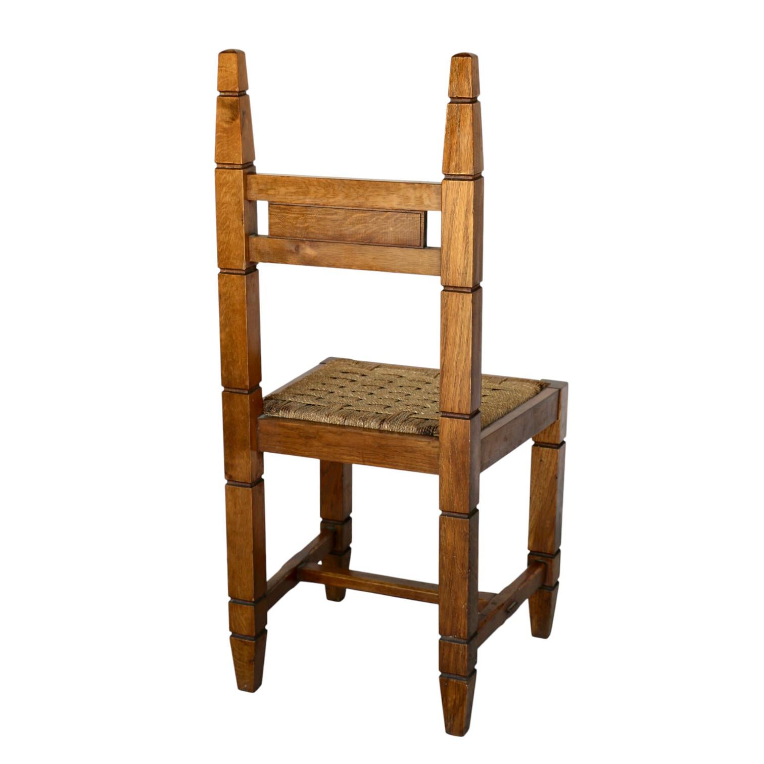 Un ensemble de dix chaises. Italie années 40. en vente 5