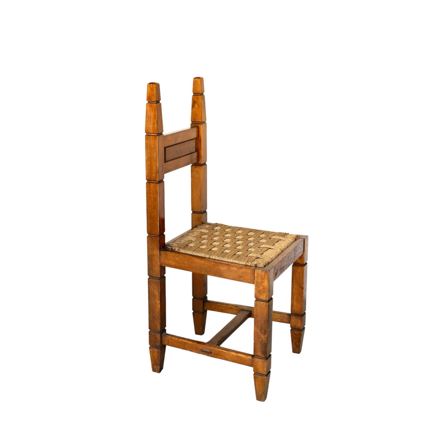Un ensemble de dix chaises. Italie années 40. Bon état - En vente à VILLERS-SUR-MER, FR