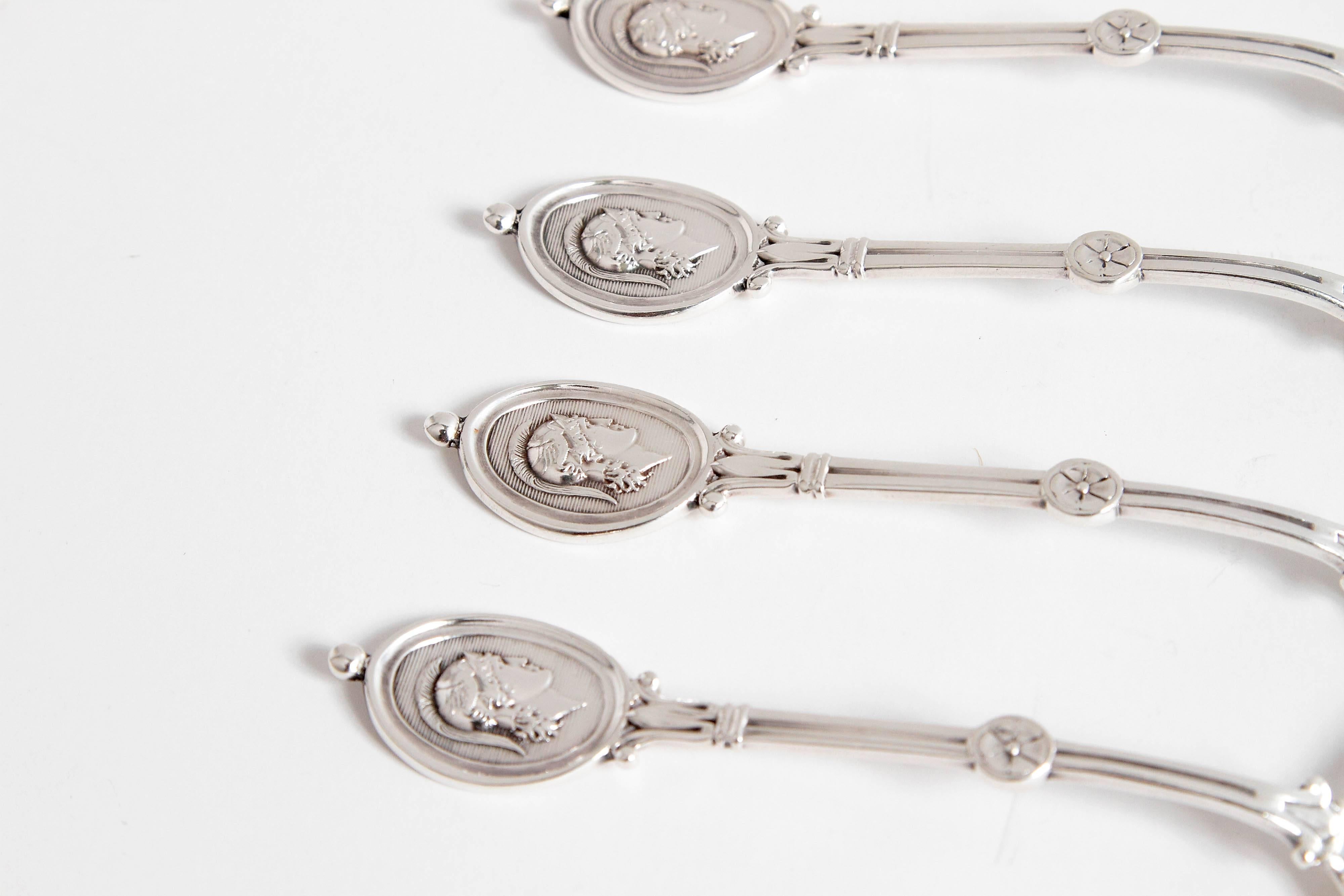 19th Century Set of Ten Sterling Teaspoons Medallion Pattern by Hotchkiss & Schreuder