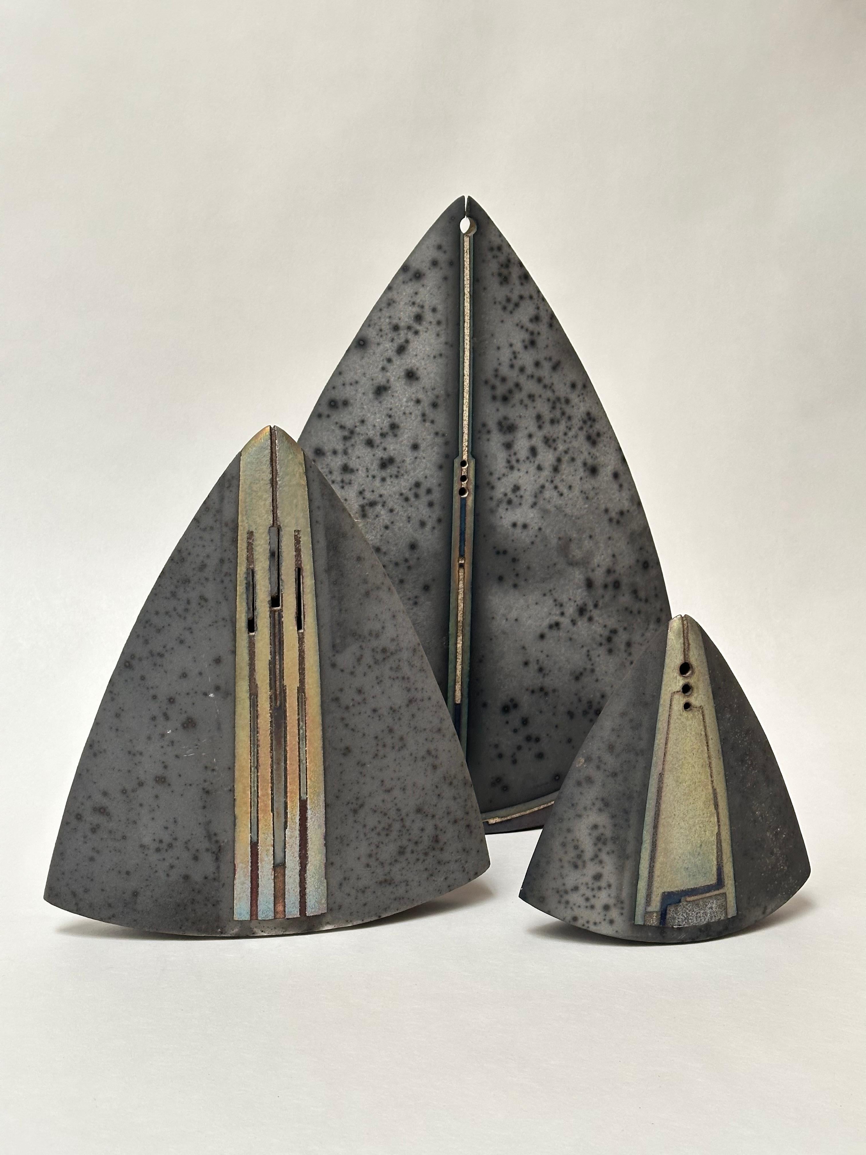 Smaltato Set di tre sculture in ceramica, Emili Biarnès, Cervià de Ter, C.C. 2000 in vendita