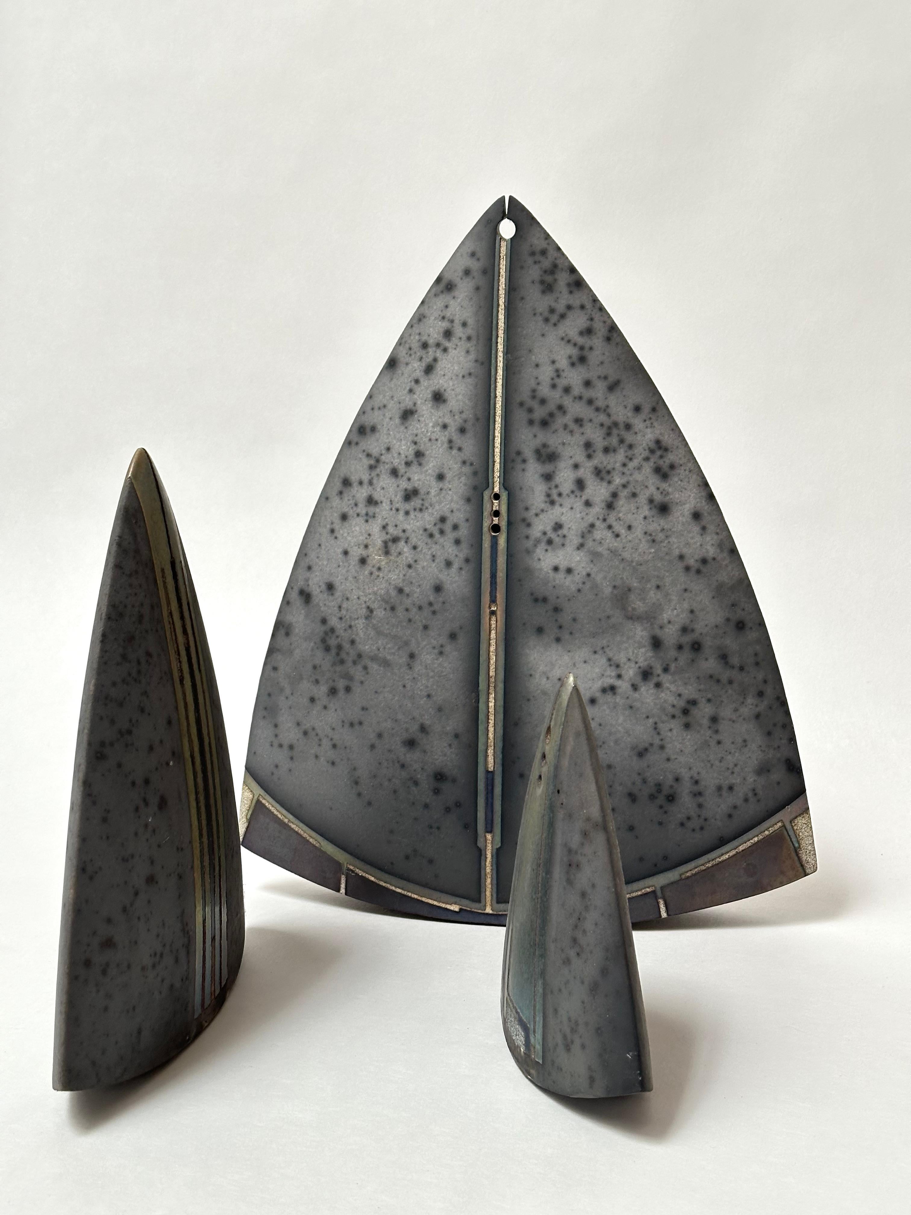 XXI secolo e contemporaneo Set di tre sculture in ceramica, Emili Biarnès, Cervià de Ter, C.C. 2000 in vendita