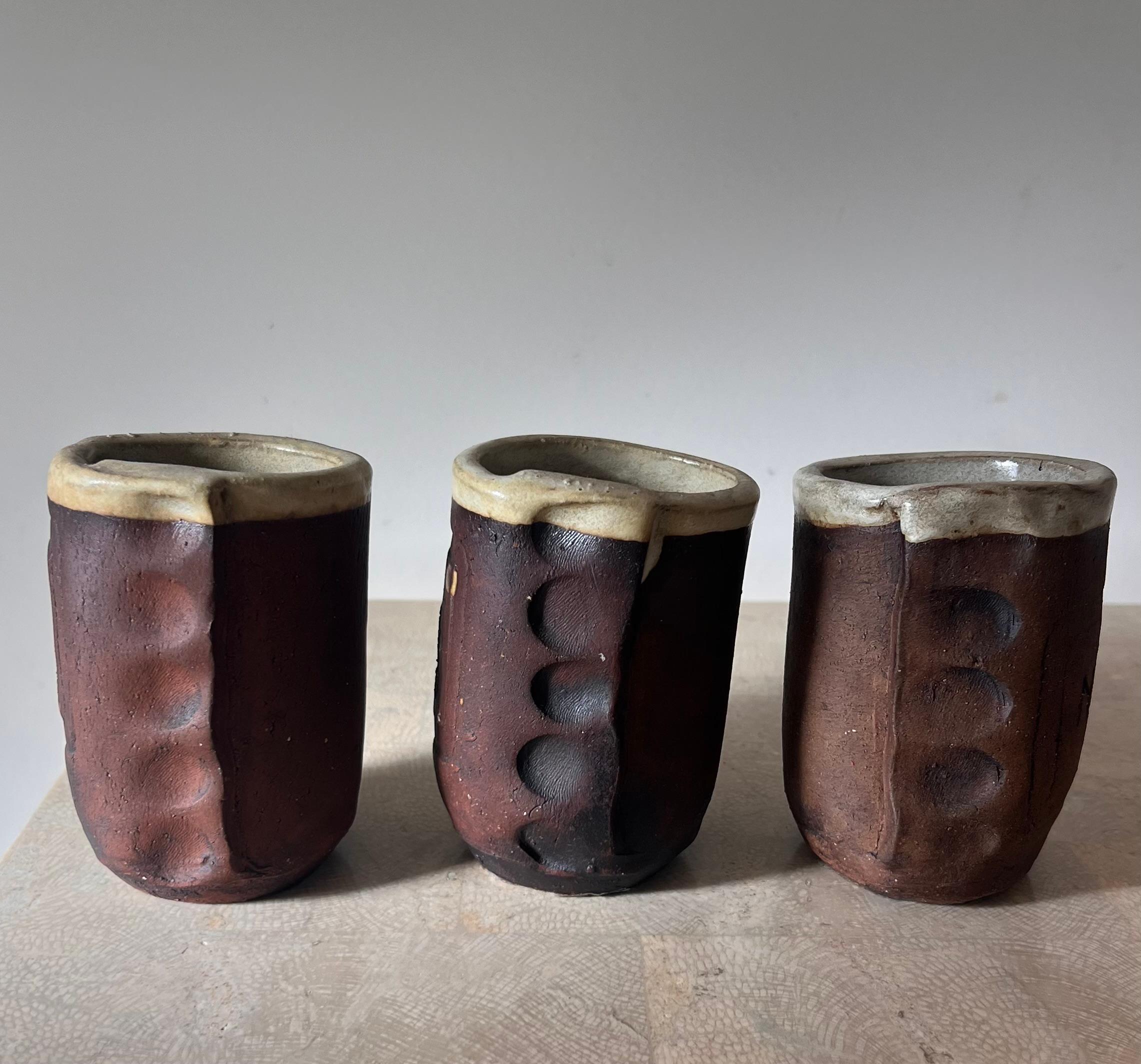 Juego de tres vasijas de cerámica artística de Studio A, 1968 en venta 5