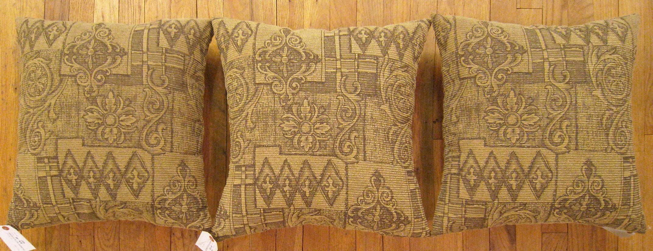 Hand-Woven A Set of Three Decorative Vintage Floro-Geometric Double-Sided Fabric Pillows For Sale