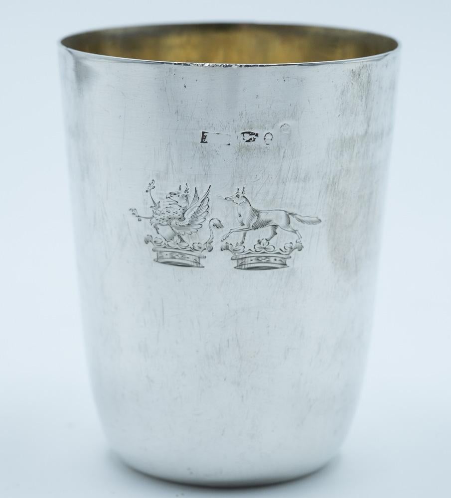 Early 19th Century A Set of Three George III Silver Nesting Beakers, London, circa 1800 For Sale