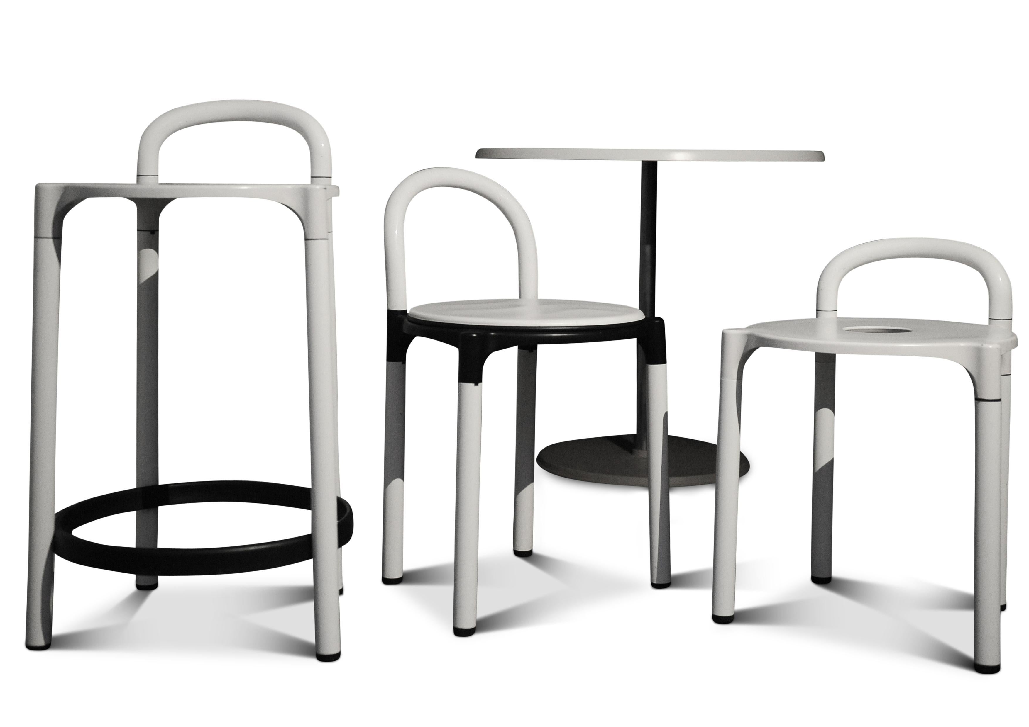 Post-Modern Set of Three Monochrome Stools by Anna Castelli Ferrieri for Kartell For Sale