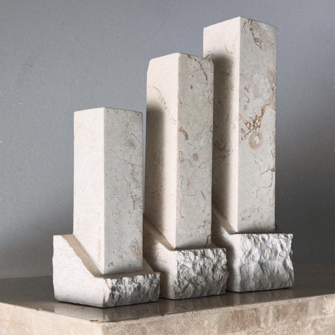 Neoclassical A set of three neoclassical postmodern “Ruins” stone candleholders, late 20th c For Sale