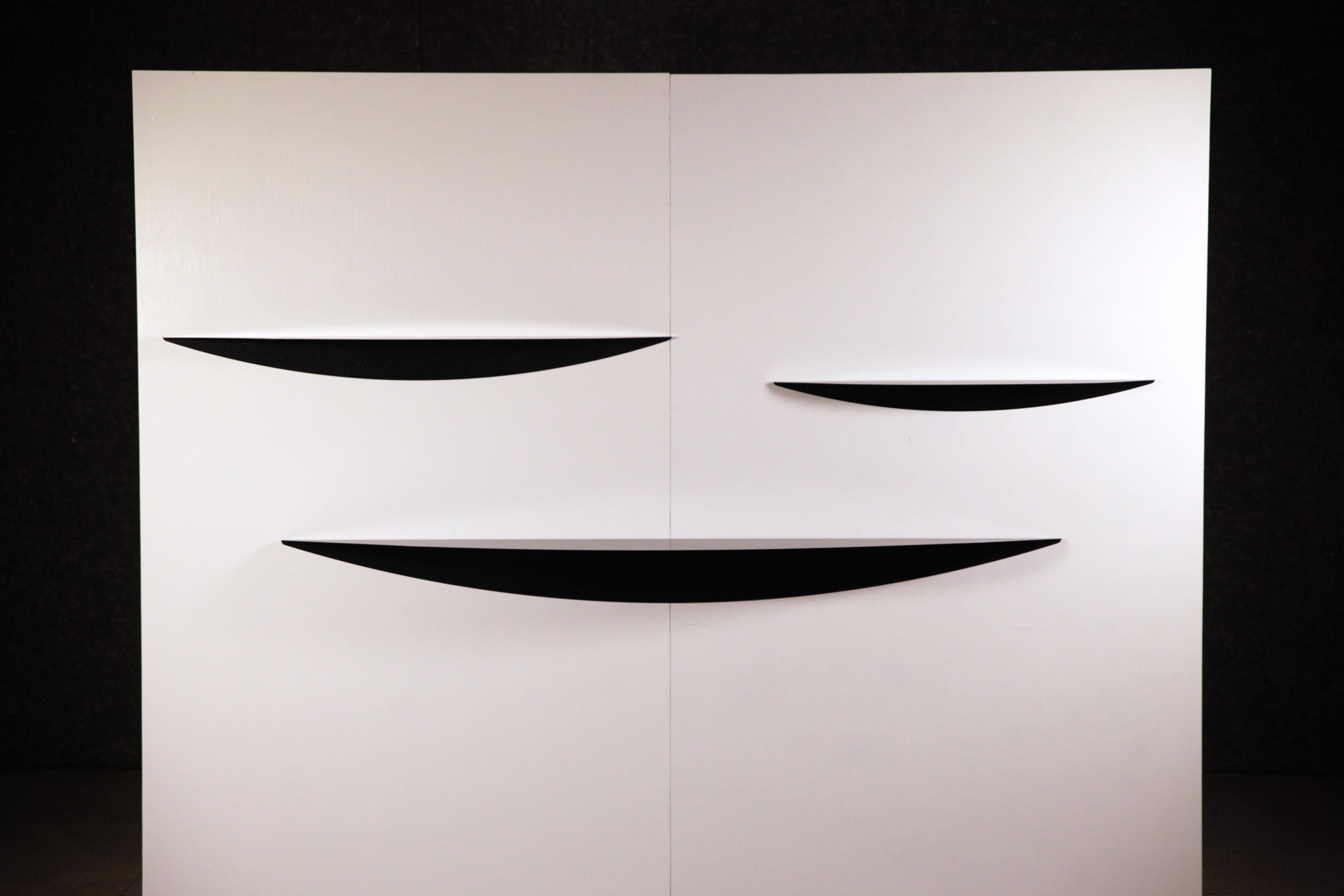 A set of Three Radical Shelves by Gilles Derain 1980s In Good Condition For Sale In HYÈRES, FR