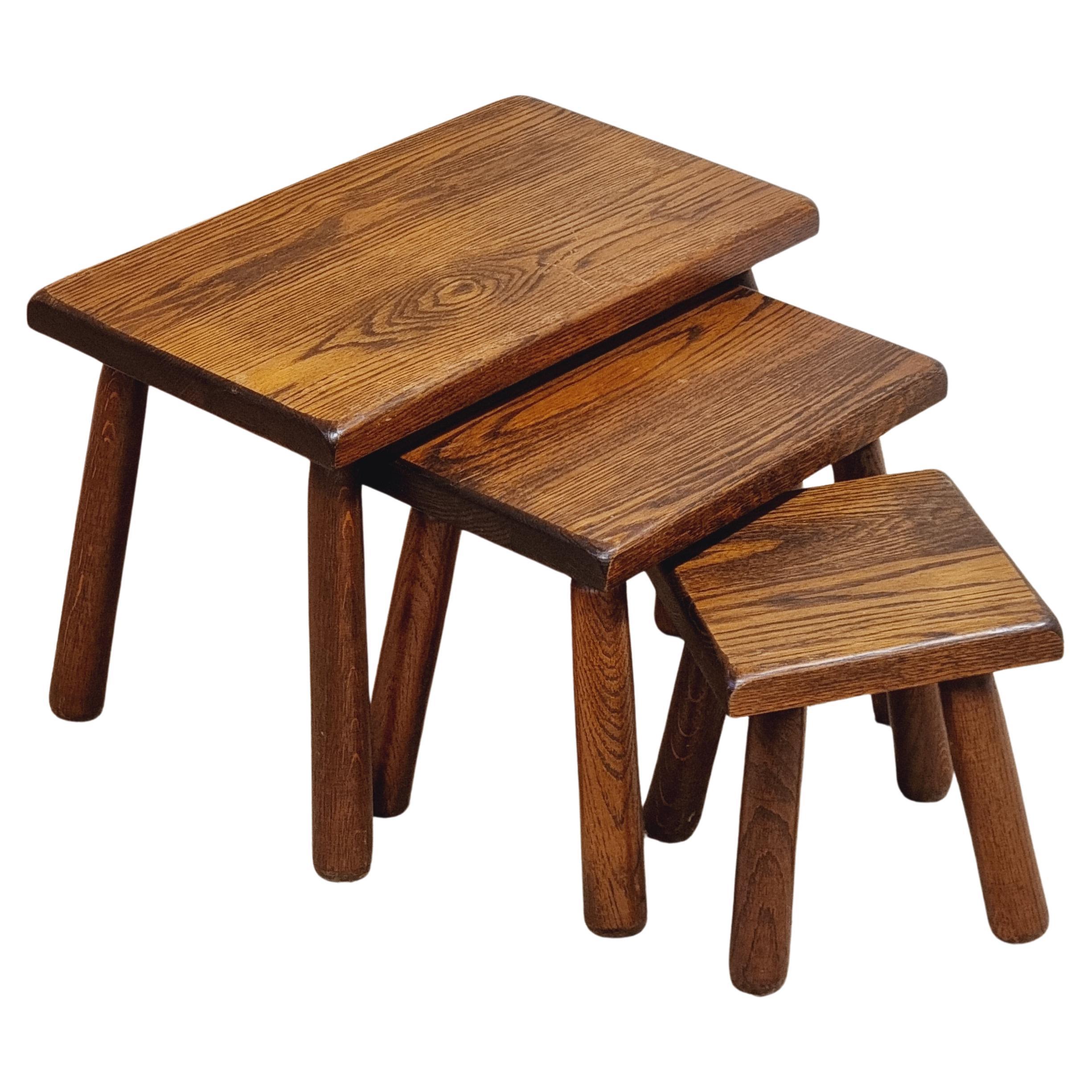 Ensemble de trois tables gigognes rustiques scandinaves/modernes du milieu du siècle dernier